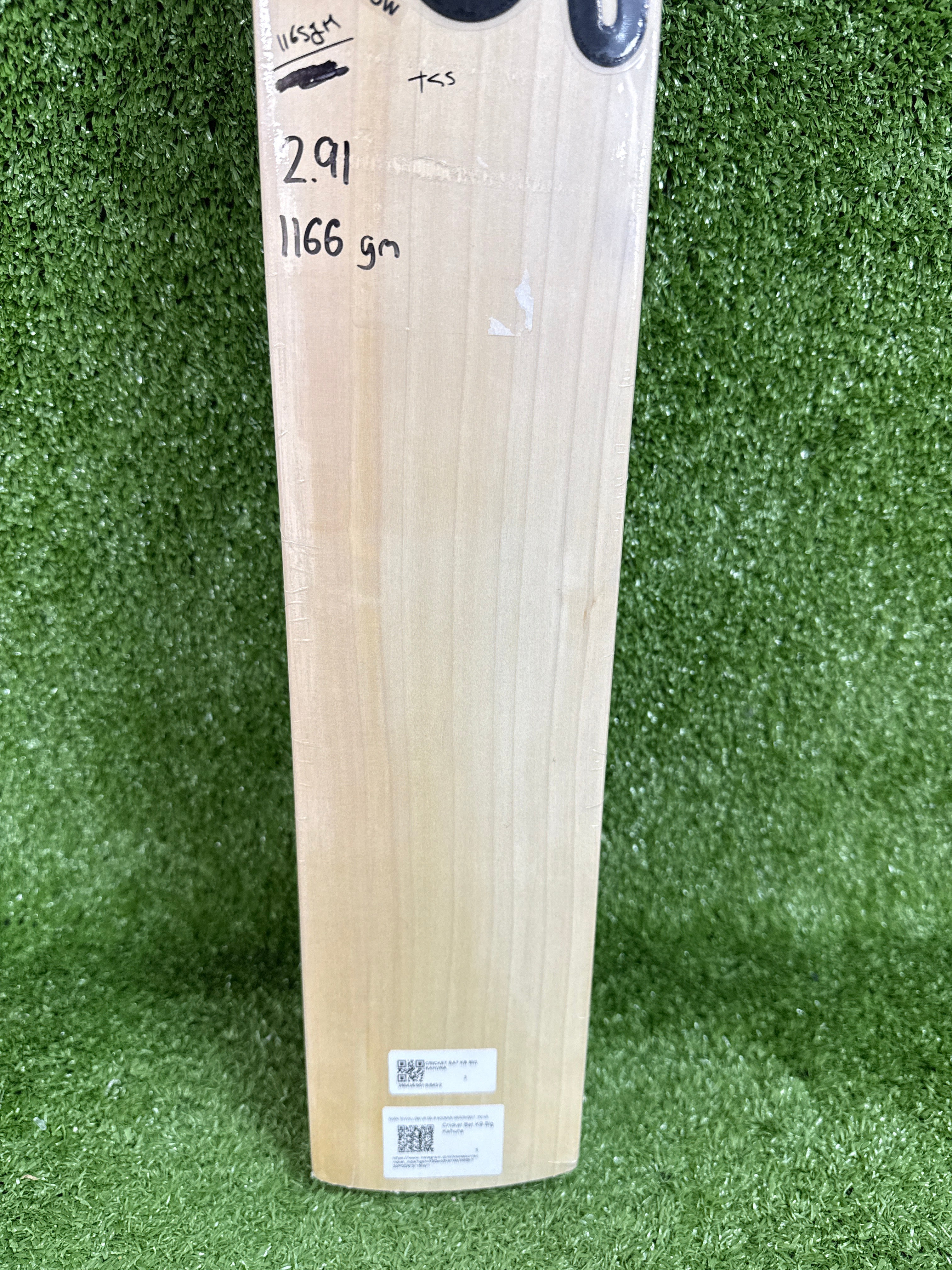 Kookaburra Big Kahuna English Willow Cricket Bat