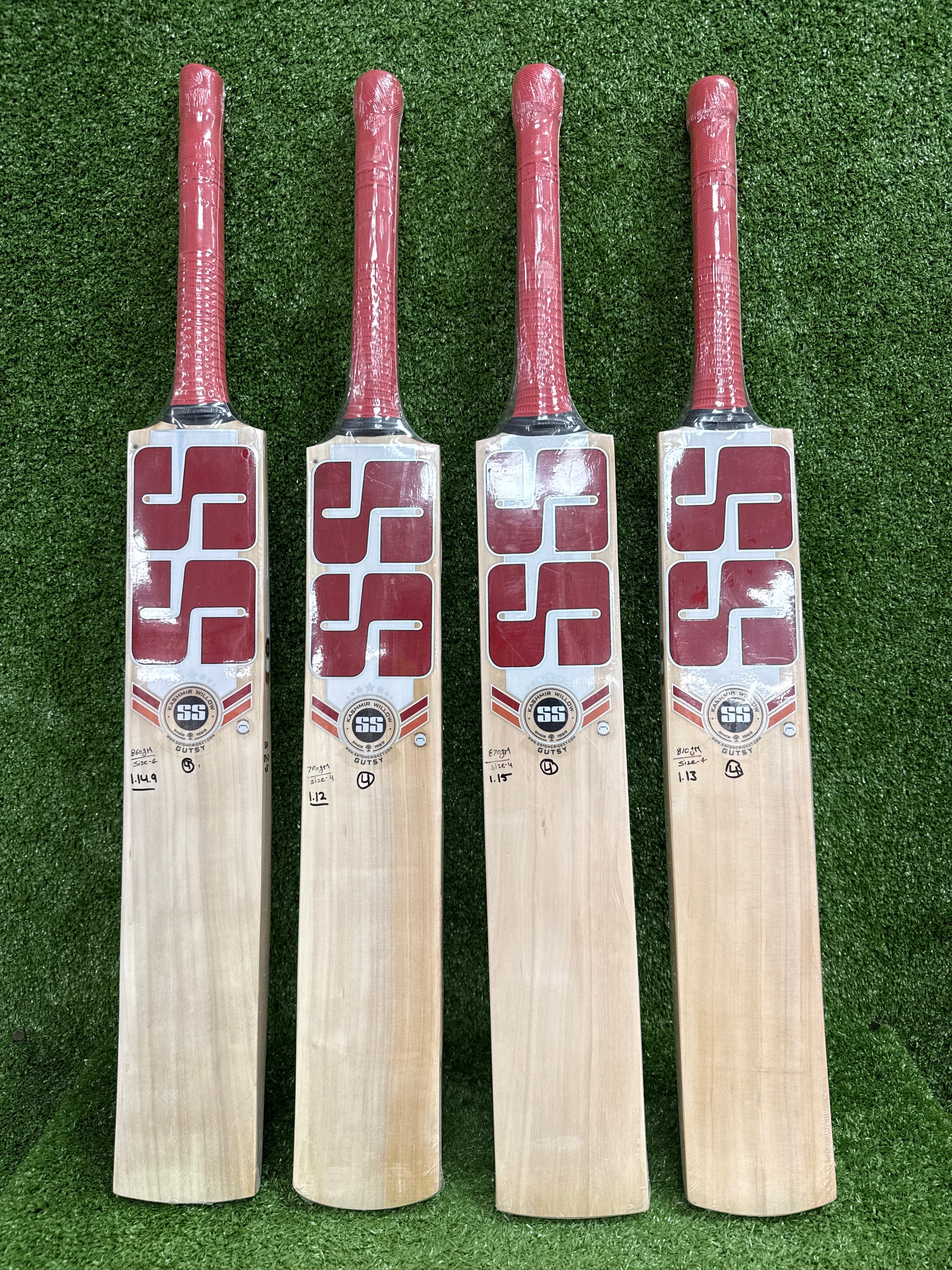 SS Gutsy Junior/Youth  Kashmir Willow Cricket Bat