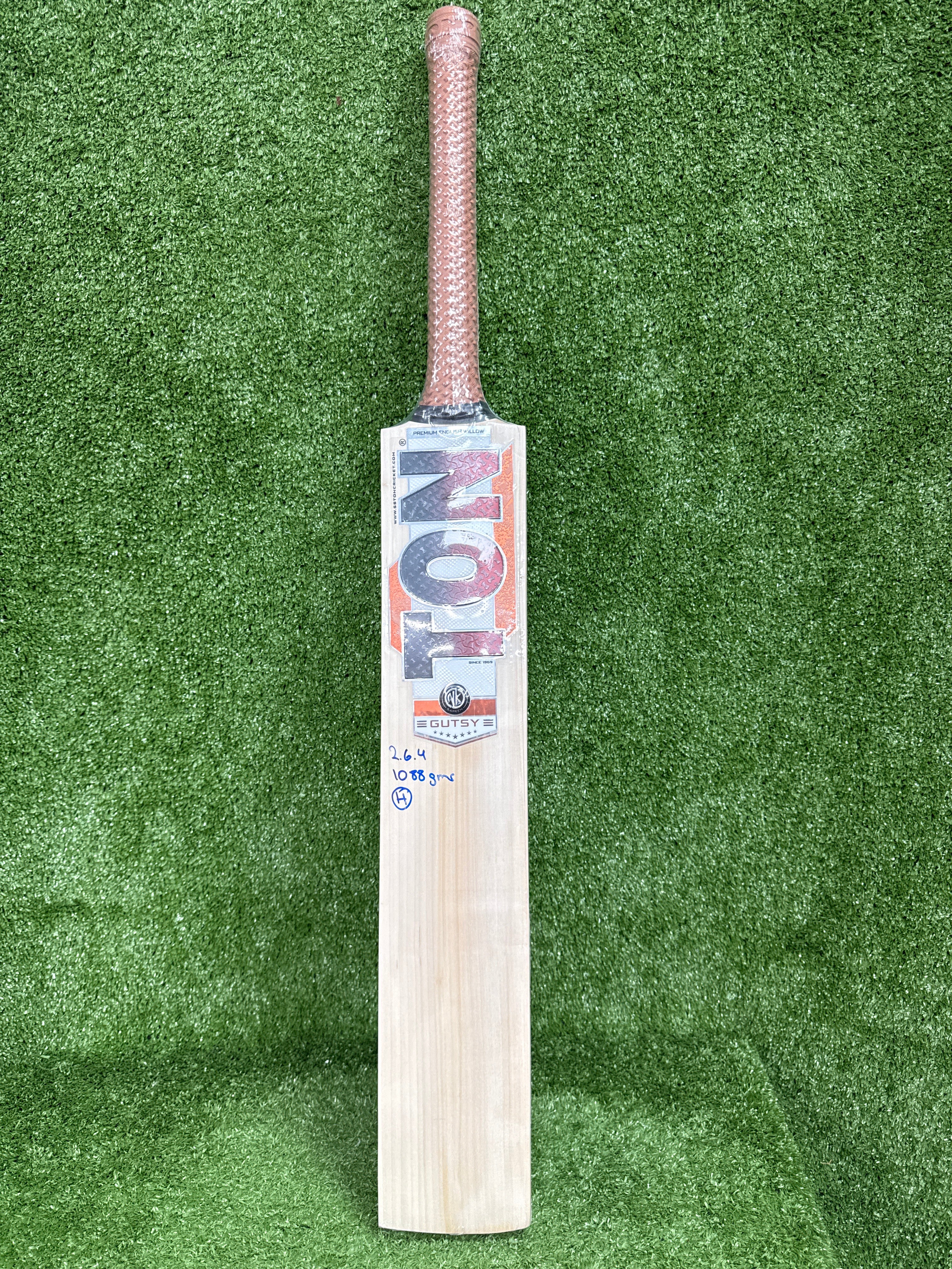 SS TON Gutsy Youth English Willow Cricket Bat Harrow by SS - TopCricketStore