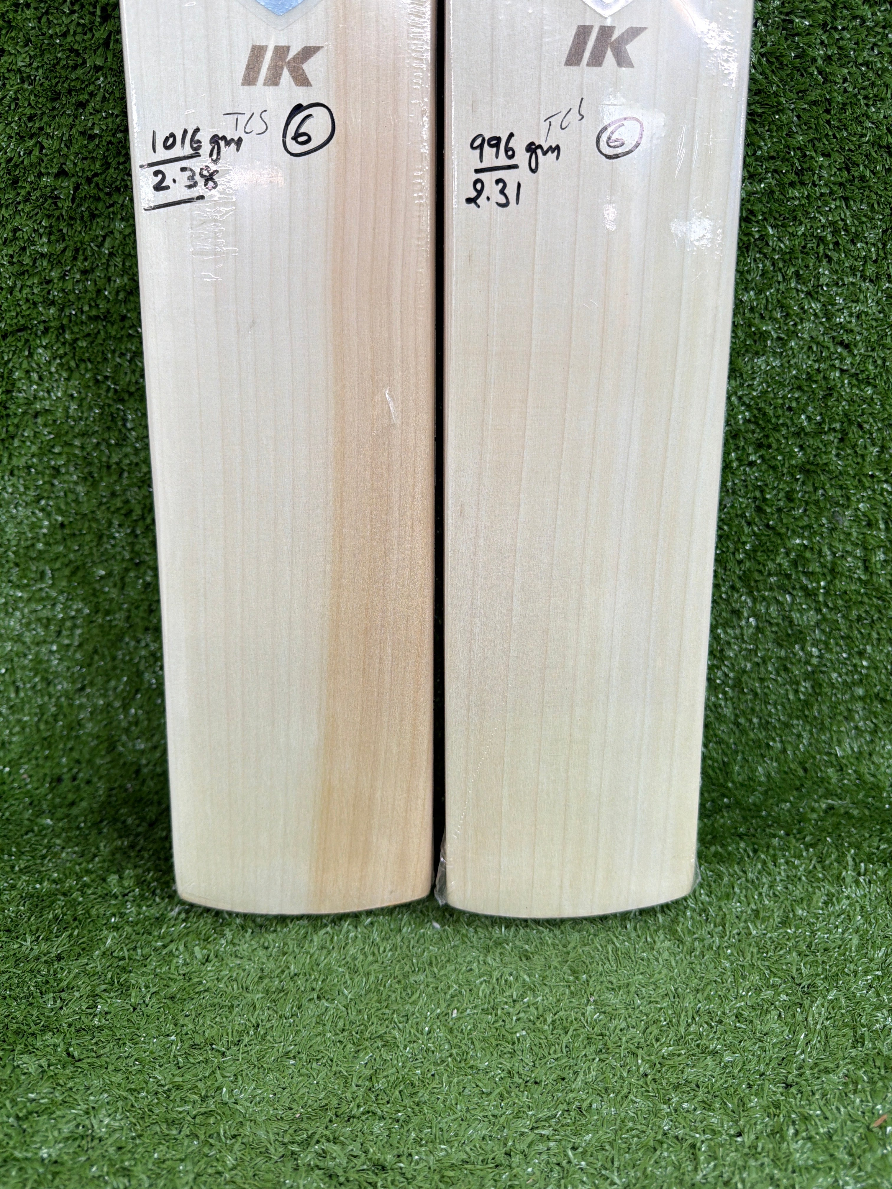 SG Ishan Kishan Junior / Youth English Willow Cricket Bat