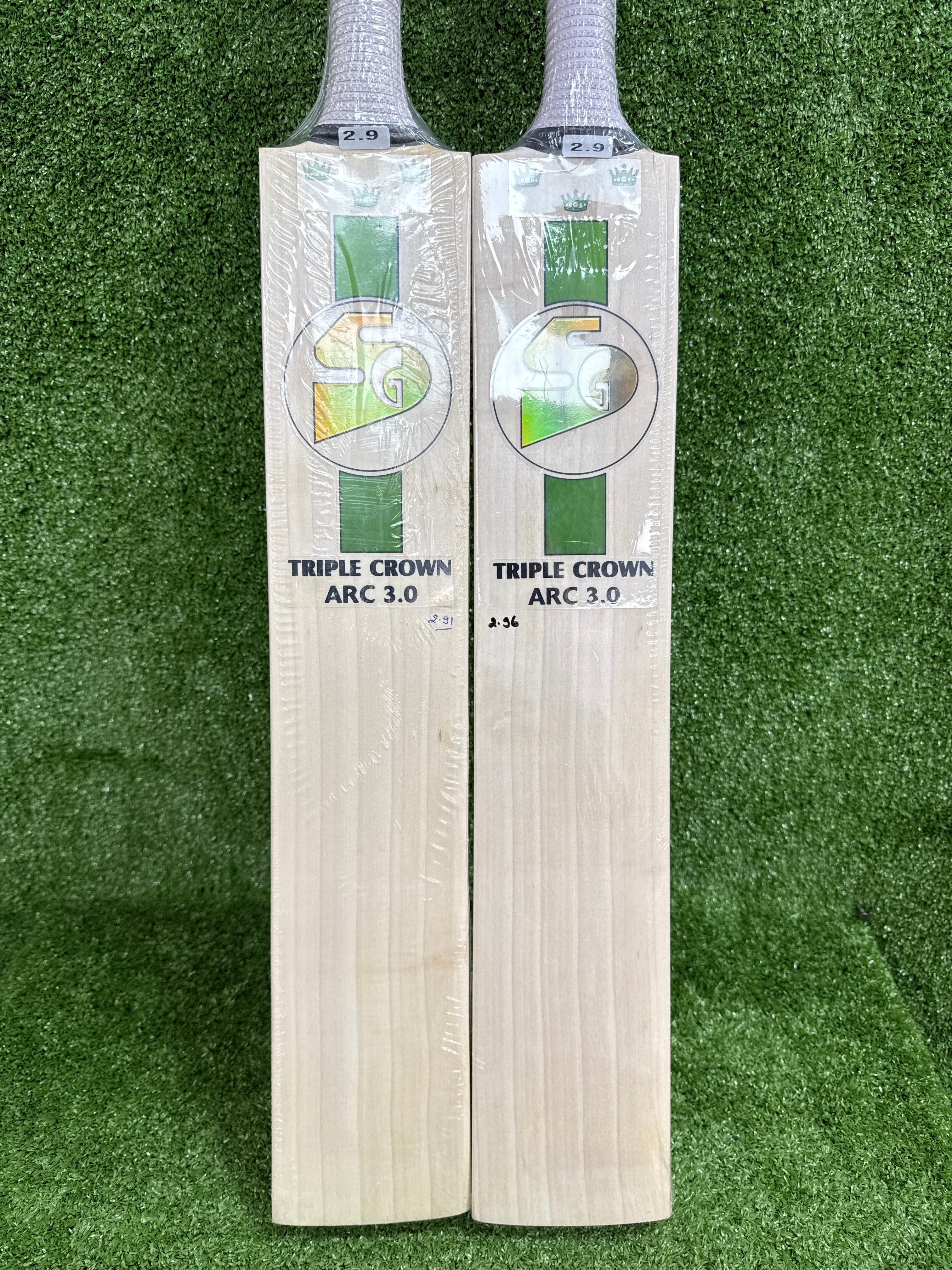 SG Triple Crown Arc 3.0  English Willow Cricket Bat