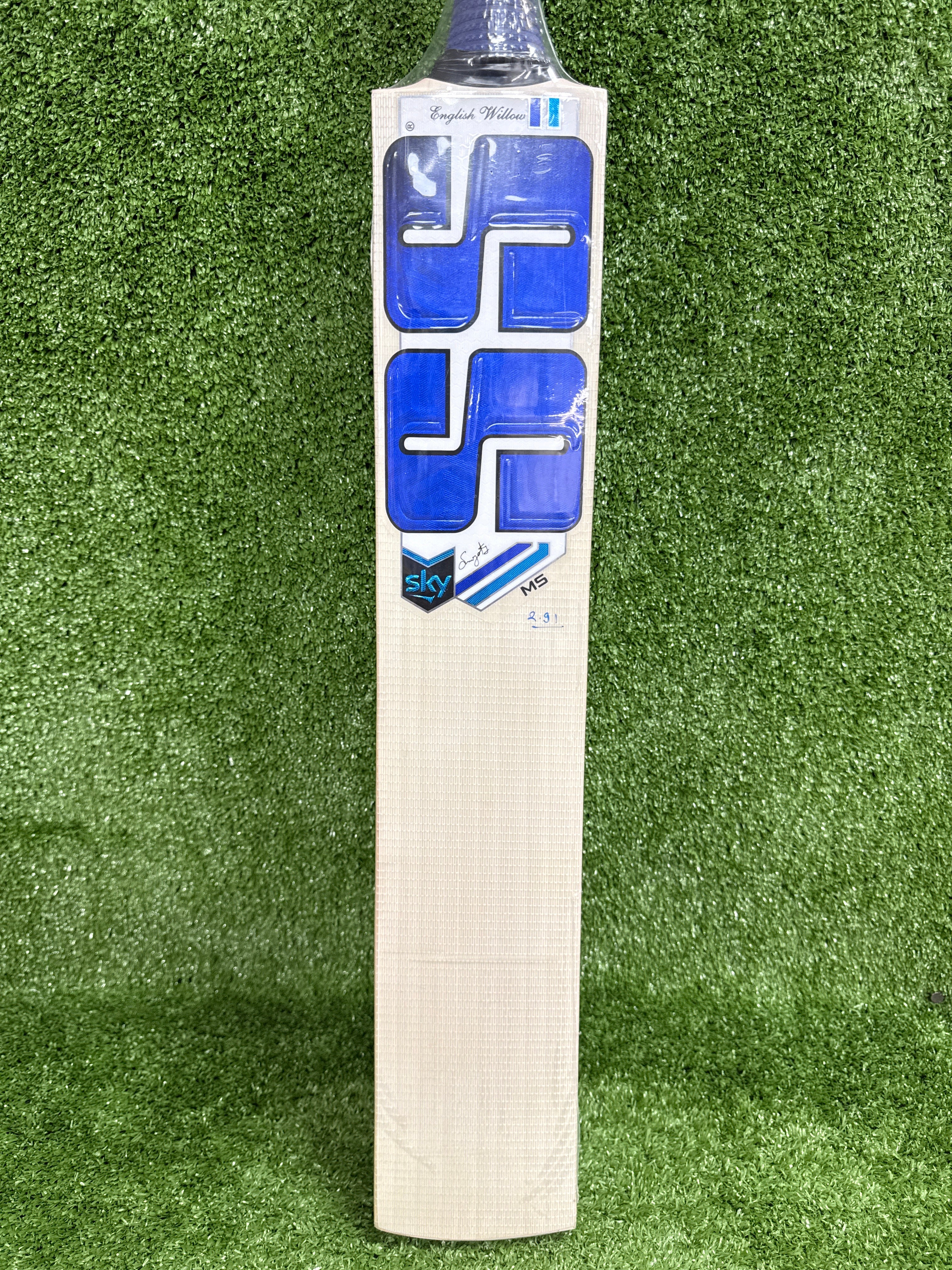 SS Sky MS English Willow Cricket Bat