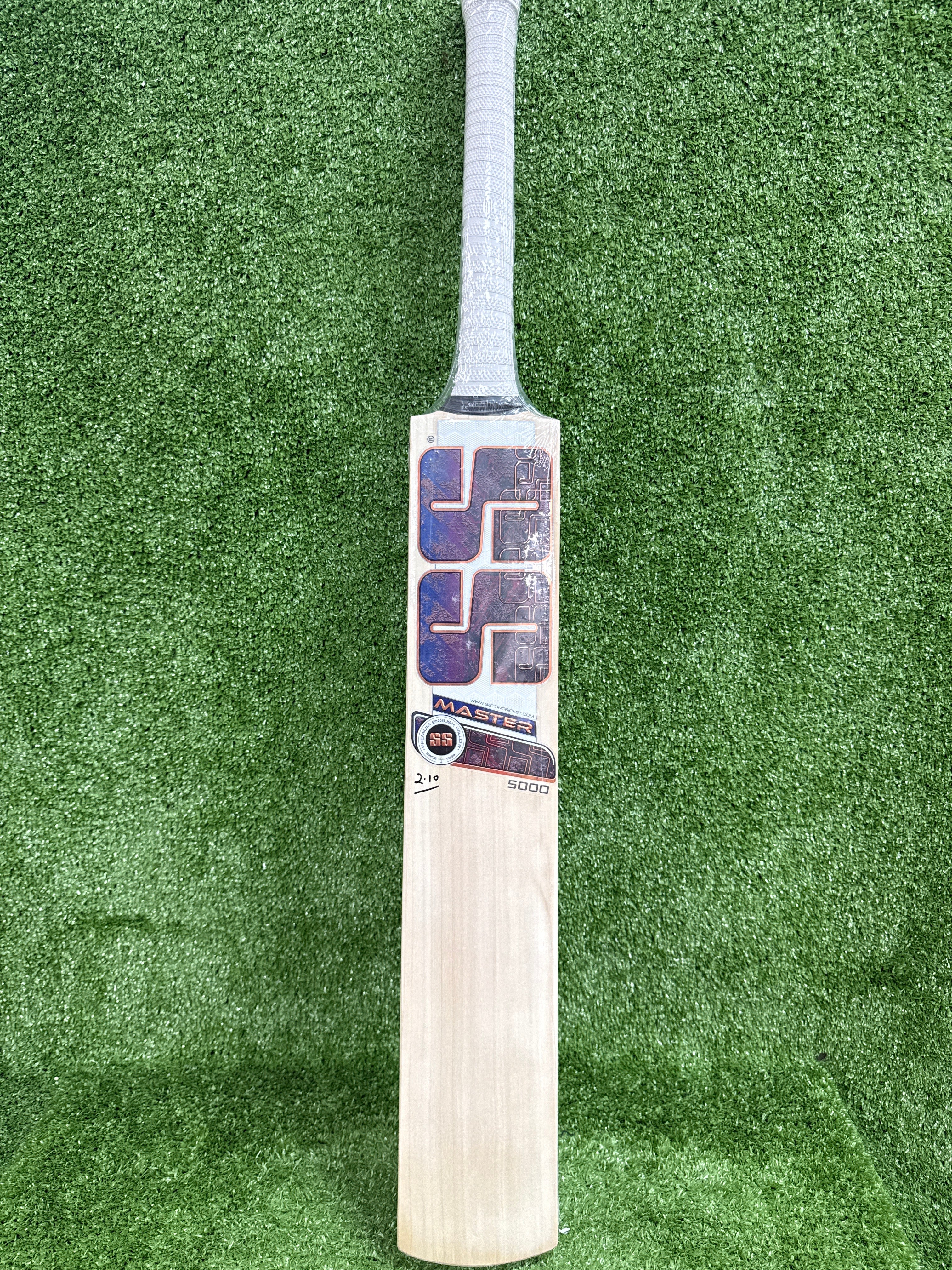 SS Master 5000 English Willow Cricket Bat