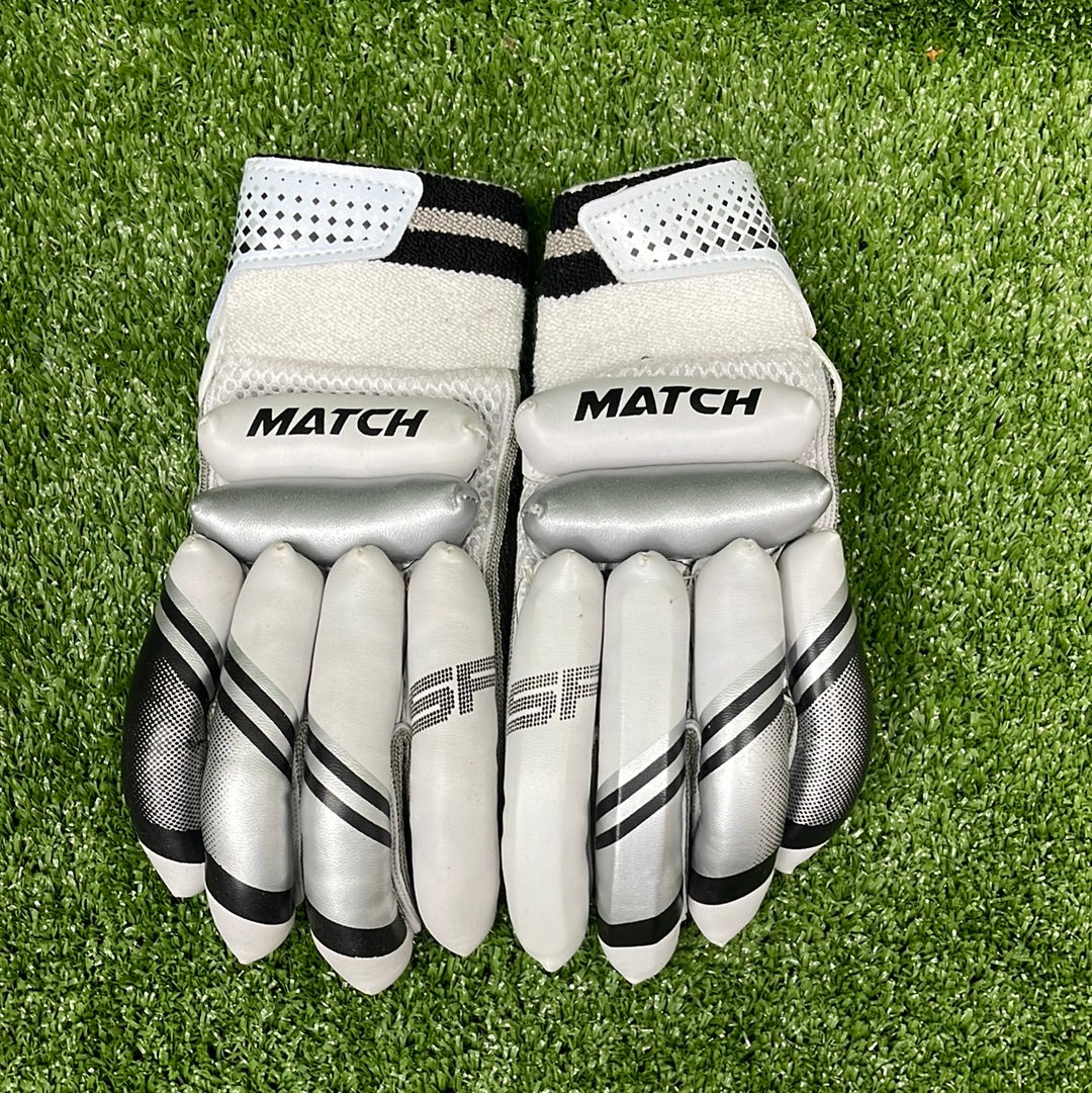 SF Match Junior / Youth Cricket Batting Gloves