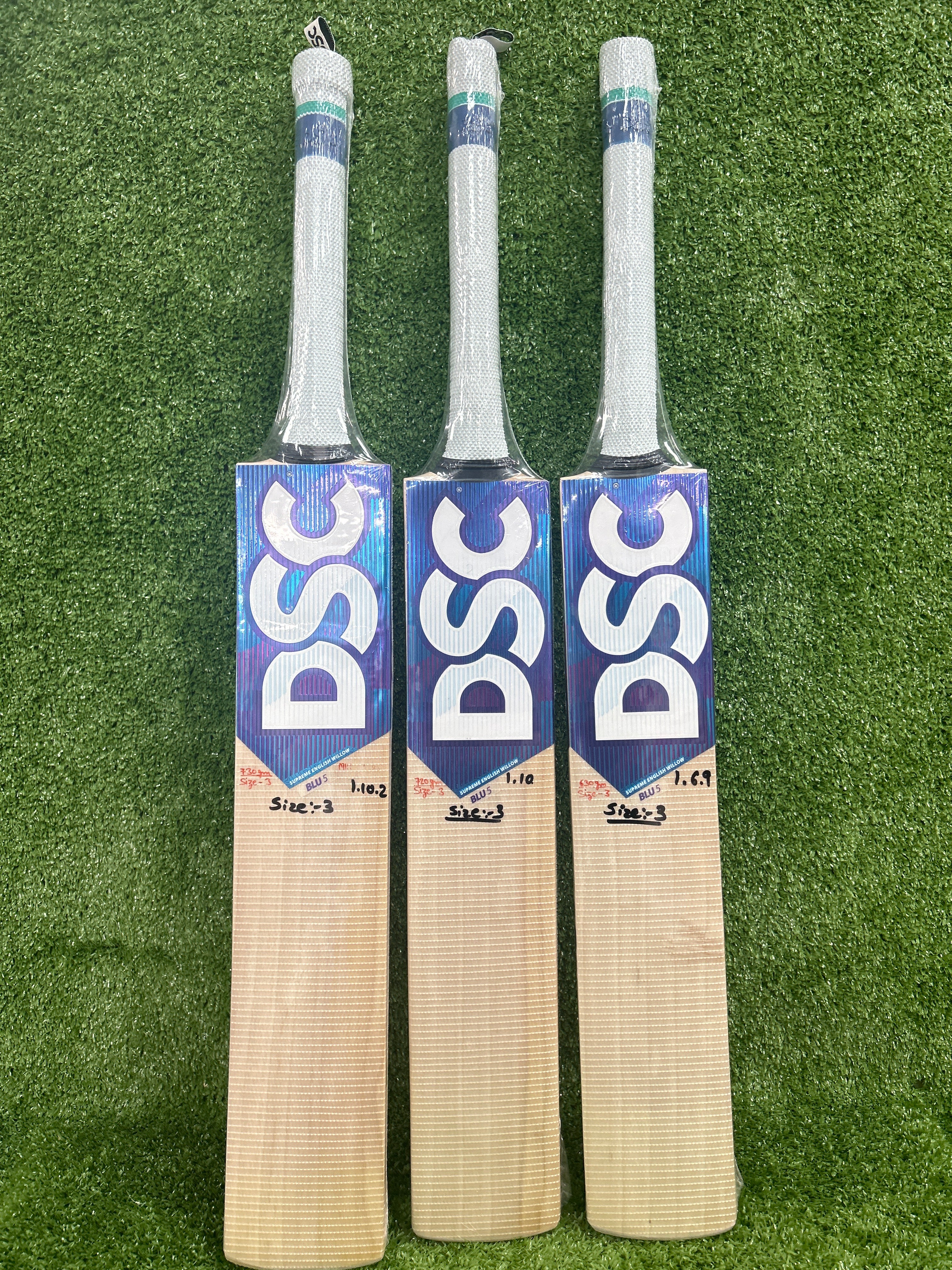 DSC BLU 5 Junior / Youth English Willow Cricket Bat