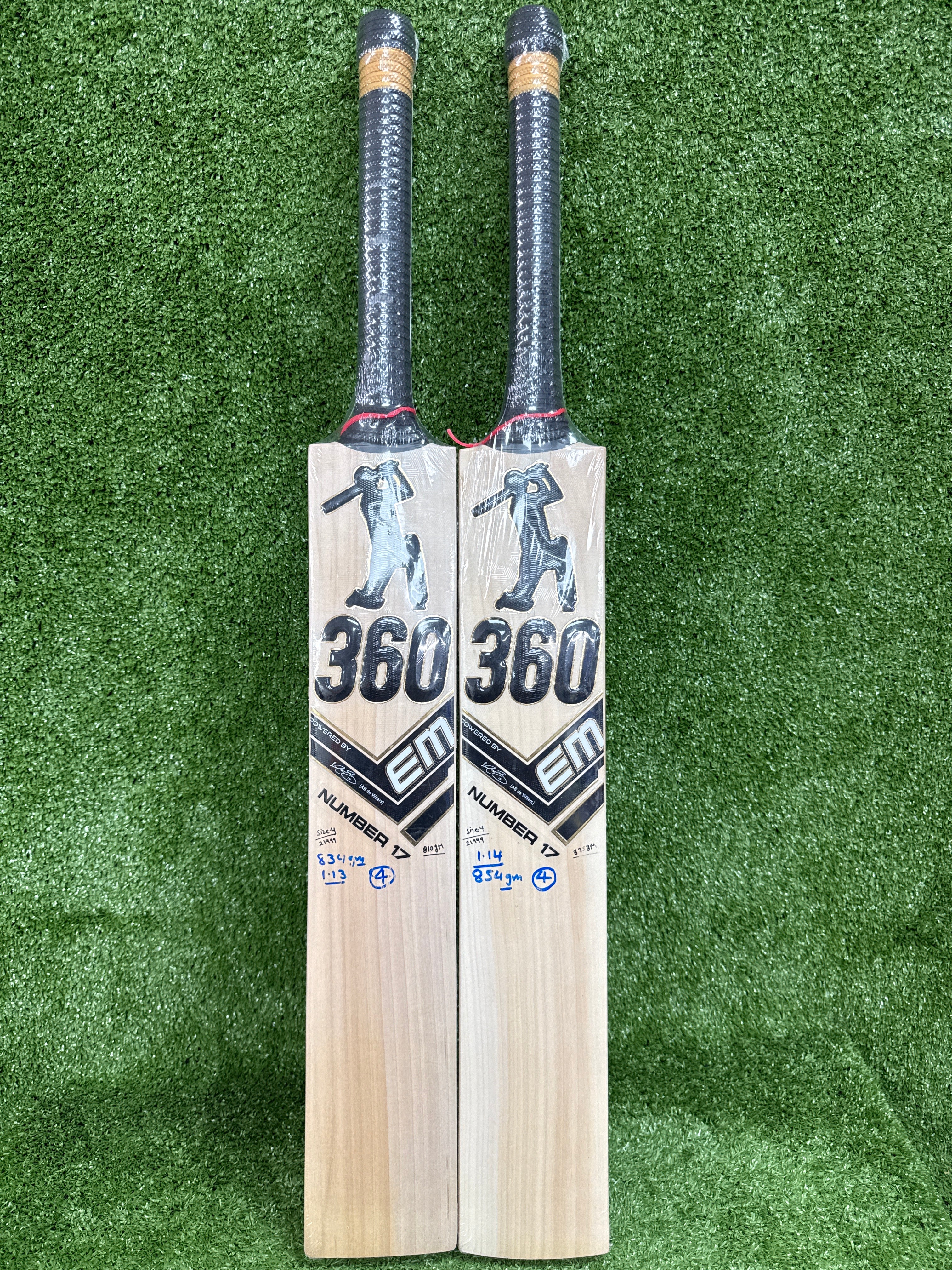 EM 360 No. 17 AB de Villiers Junior Youth English Willow Cricket Bat