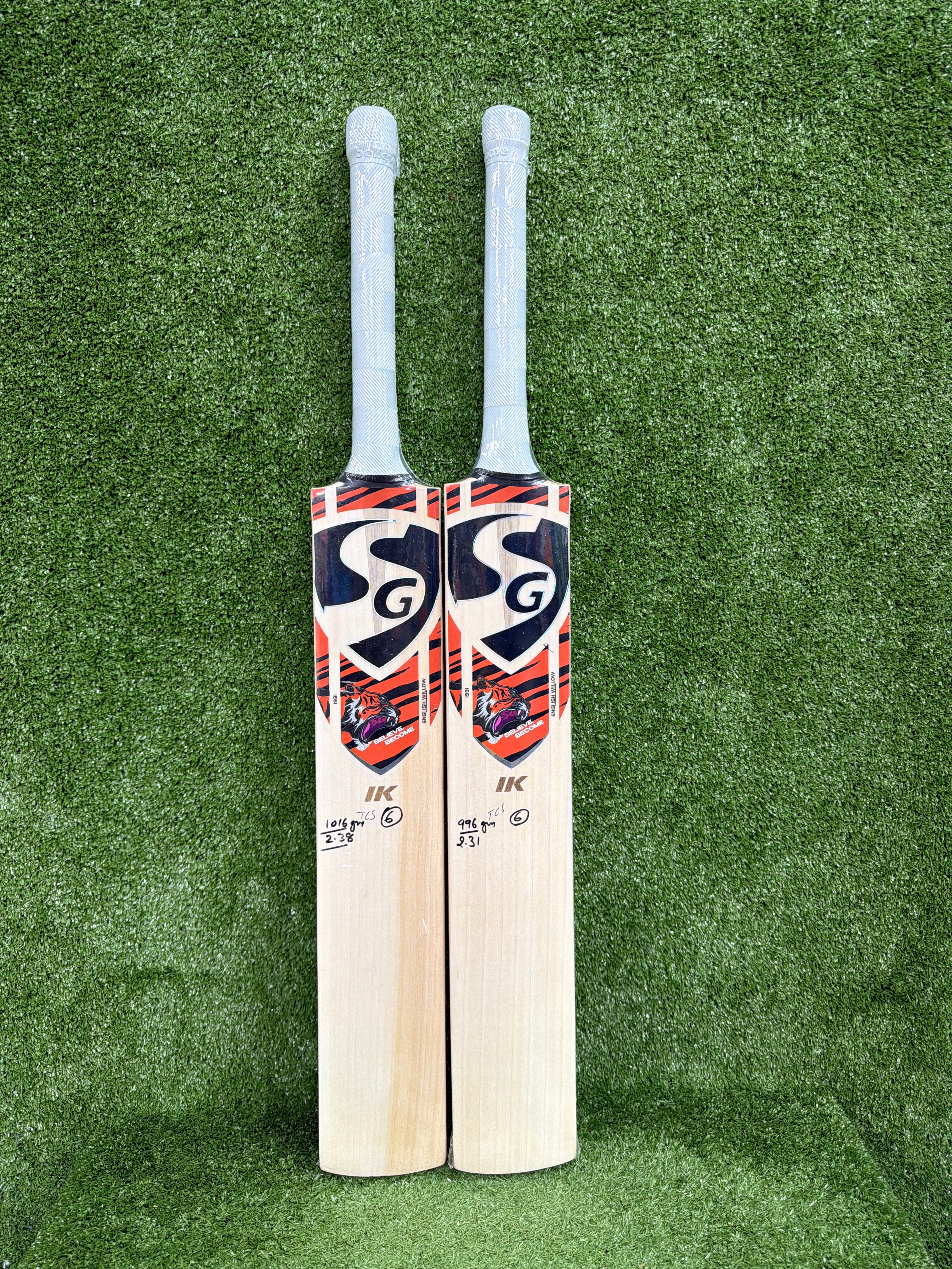 SG Ishan Kishan Junior / Youth English Willow Cricket Bat