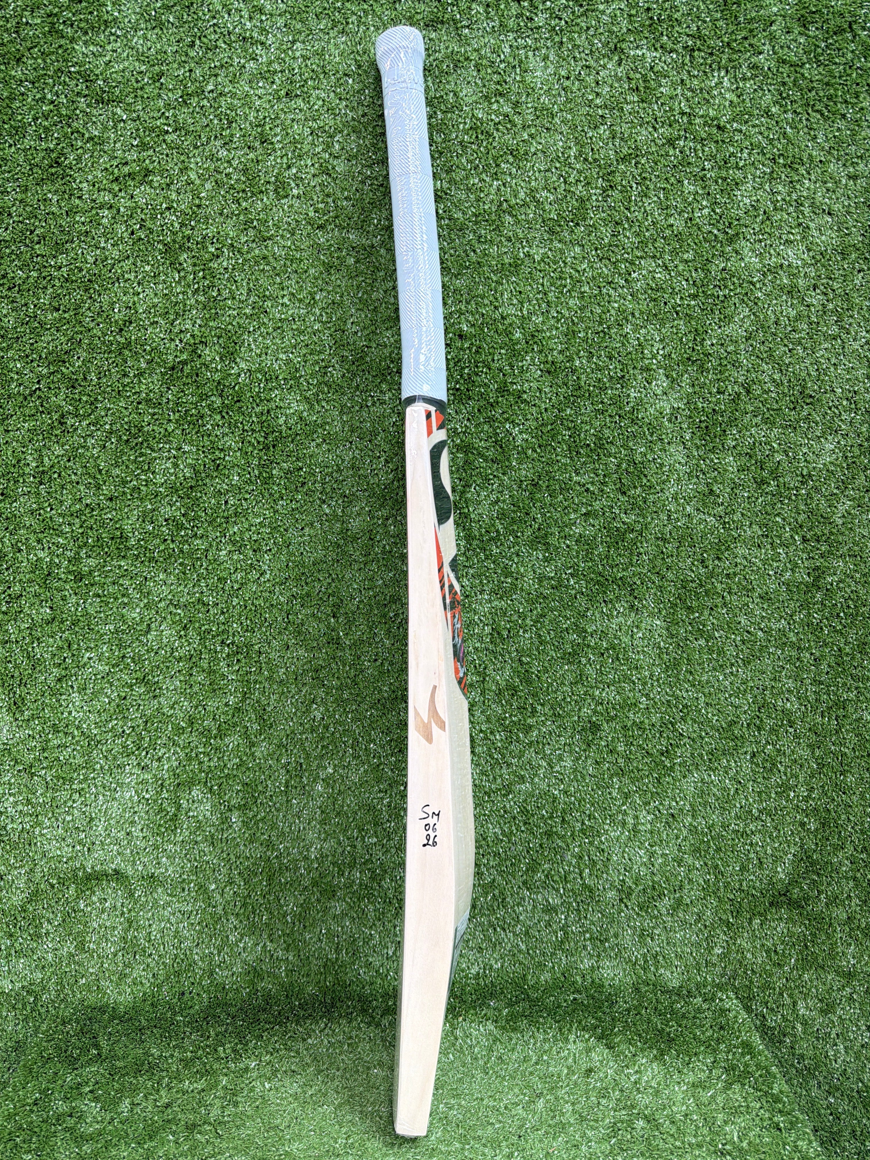 SG Ishan Kishan Harrow English Willow Players Cricket Bat