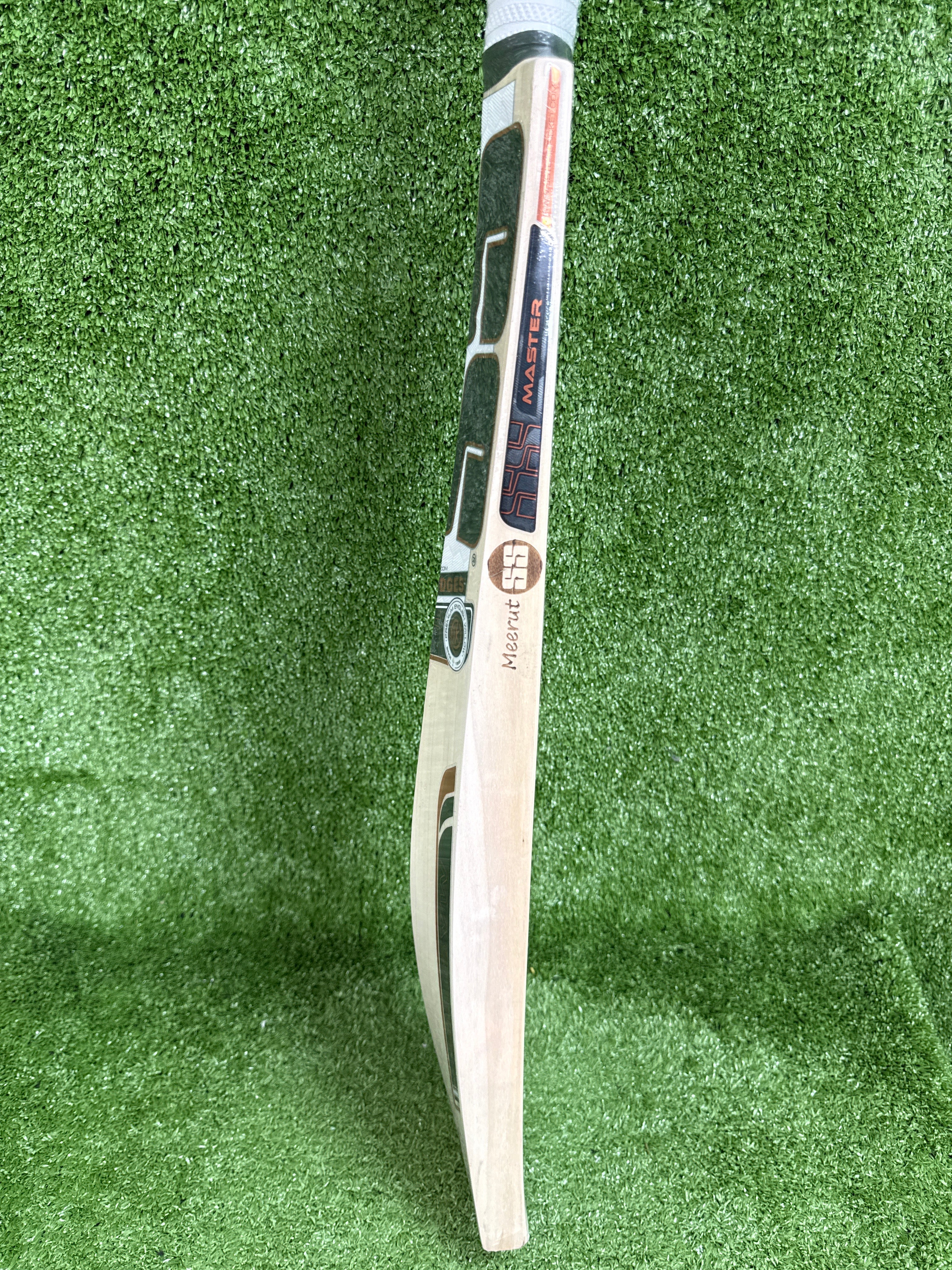 SS Master 7000 English Willow Cricket Bat - Short Handle
