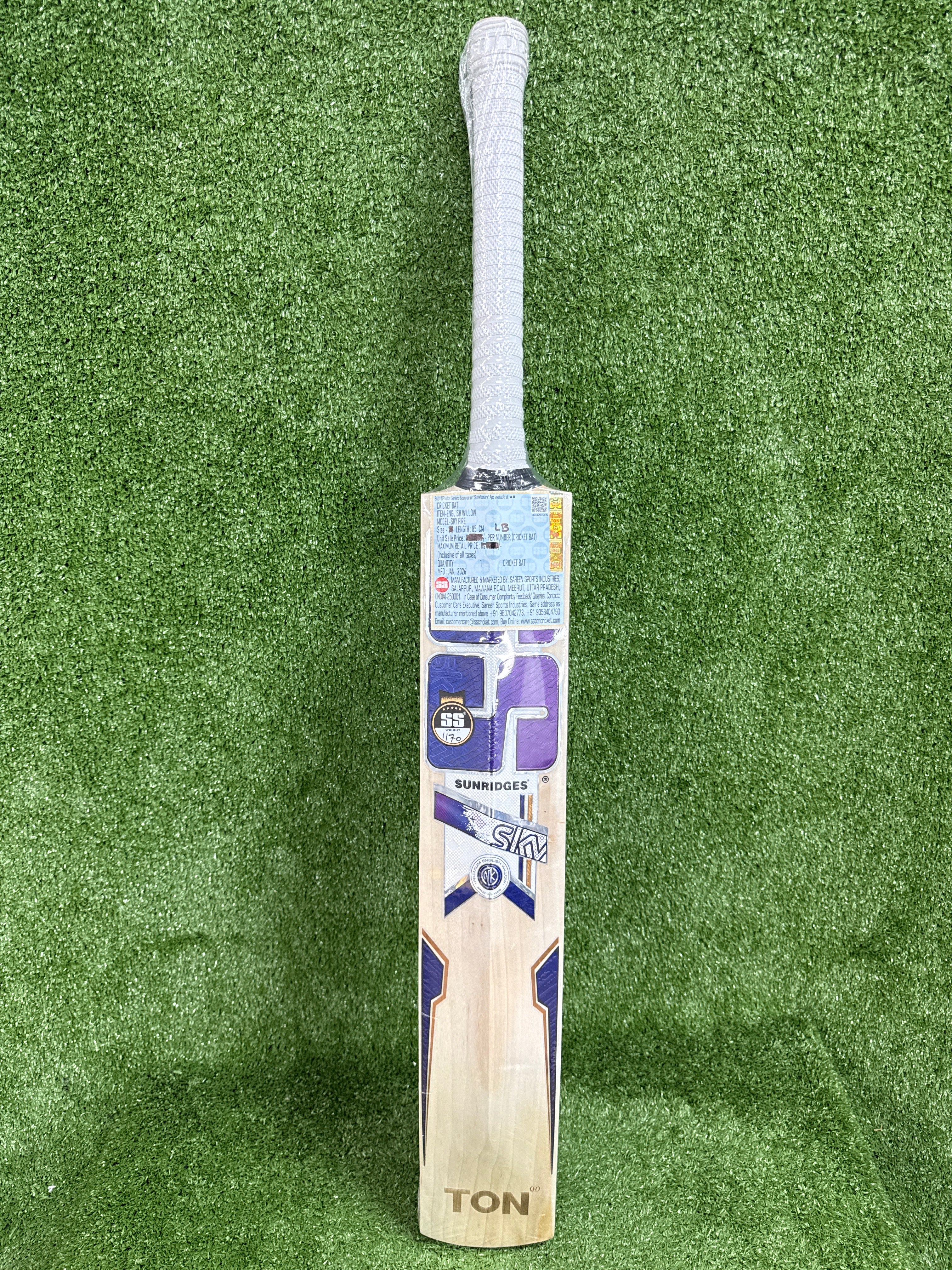 SS Sky Fire English Willow Cricket Bat Long Blade by SS - close-up detail - TopCricketStore