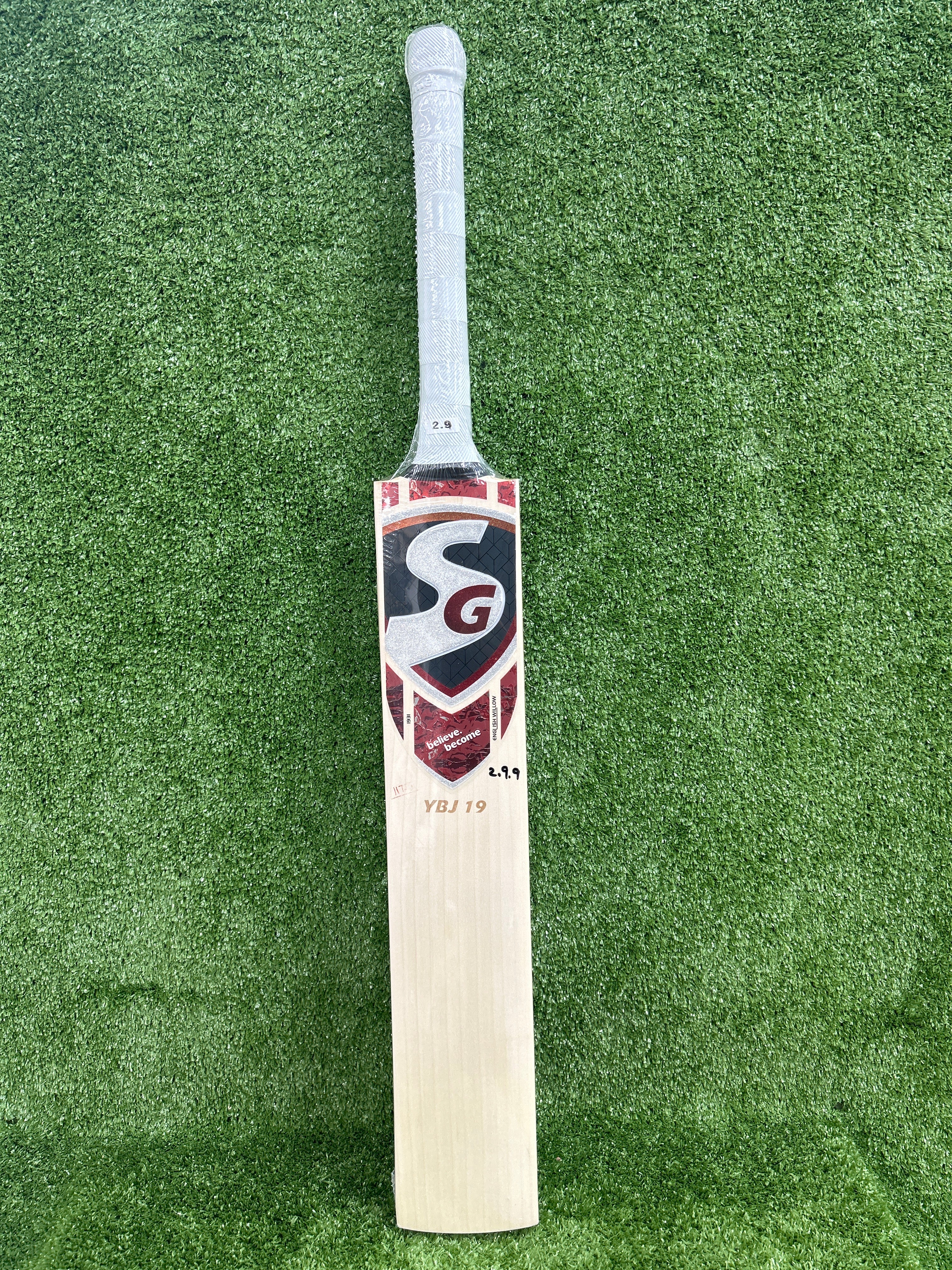 SG YBJ 19 English Willow Cricket Bat (Yashasvi Bhupendra Kumar Jaiswal)