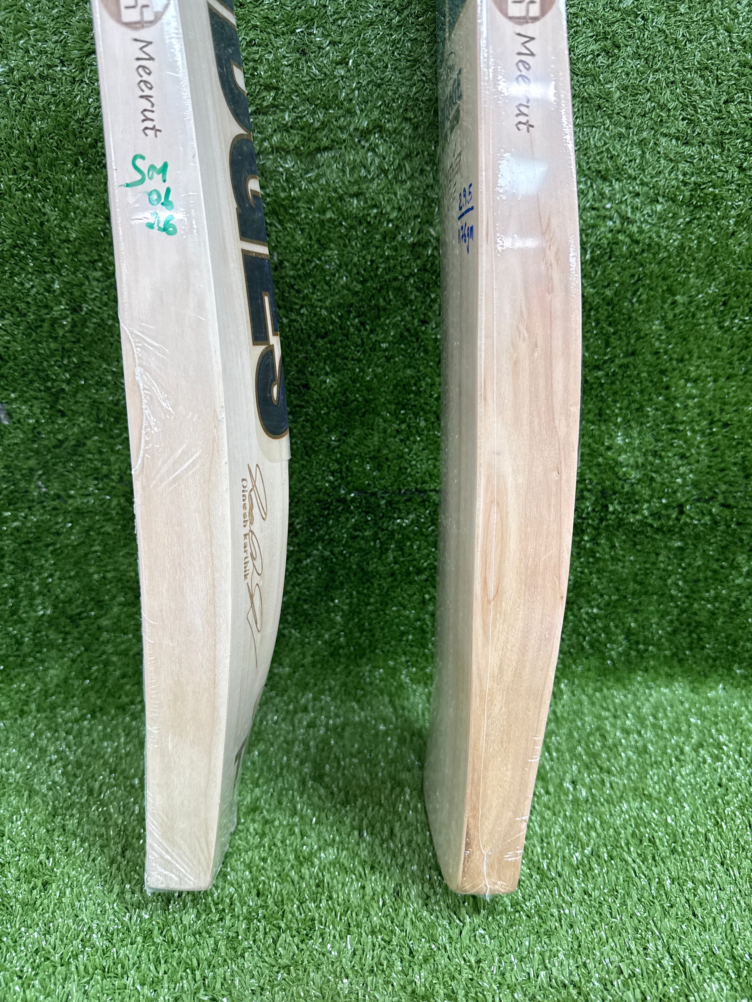 SS Vintage Finisher One (Dinesh Karthik) English Willow Cricket Bat Dark Blue SS