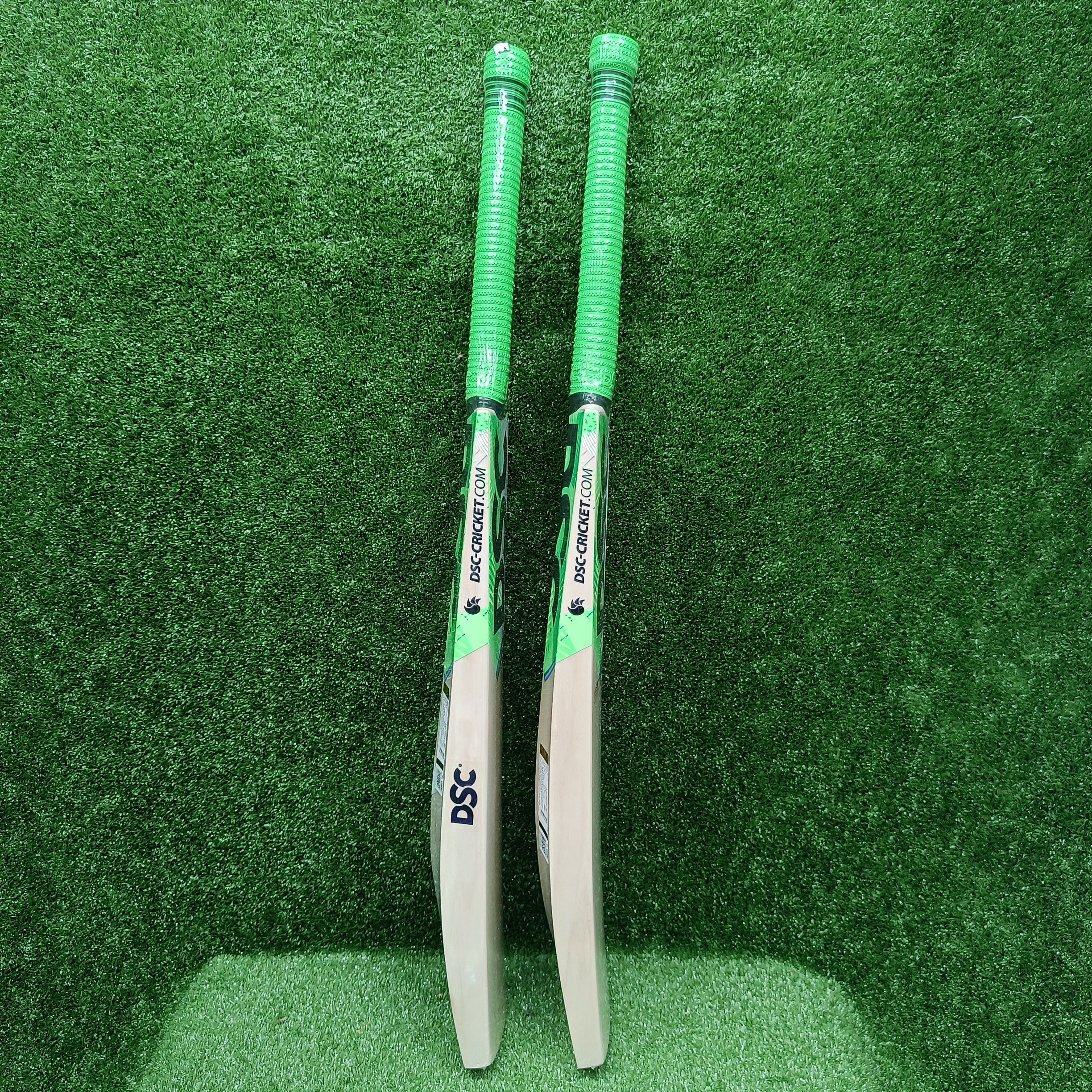 DSC Split 300 English Willow Cricket Bat - Top Cricket Store