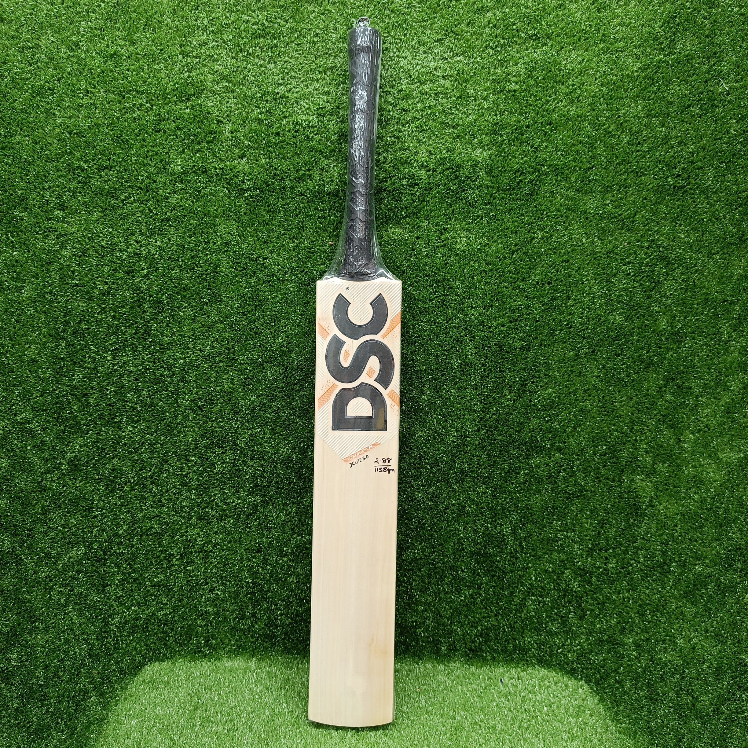 DSC Xlite 5.0 English Willow Cricket Bat - Top Cricket Store