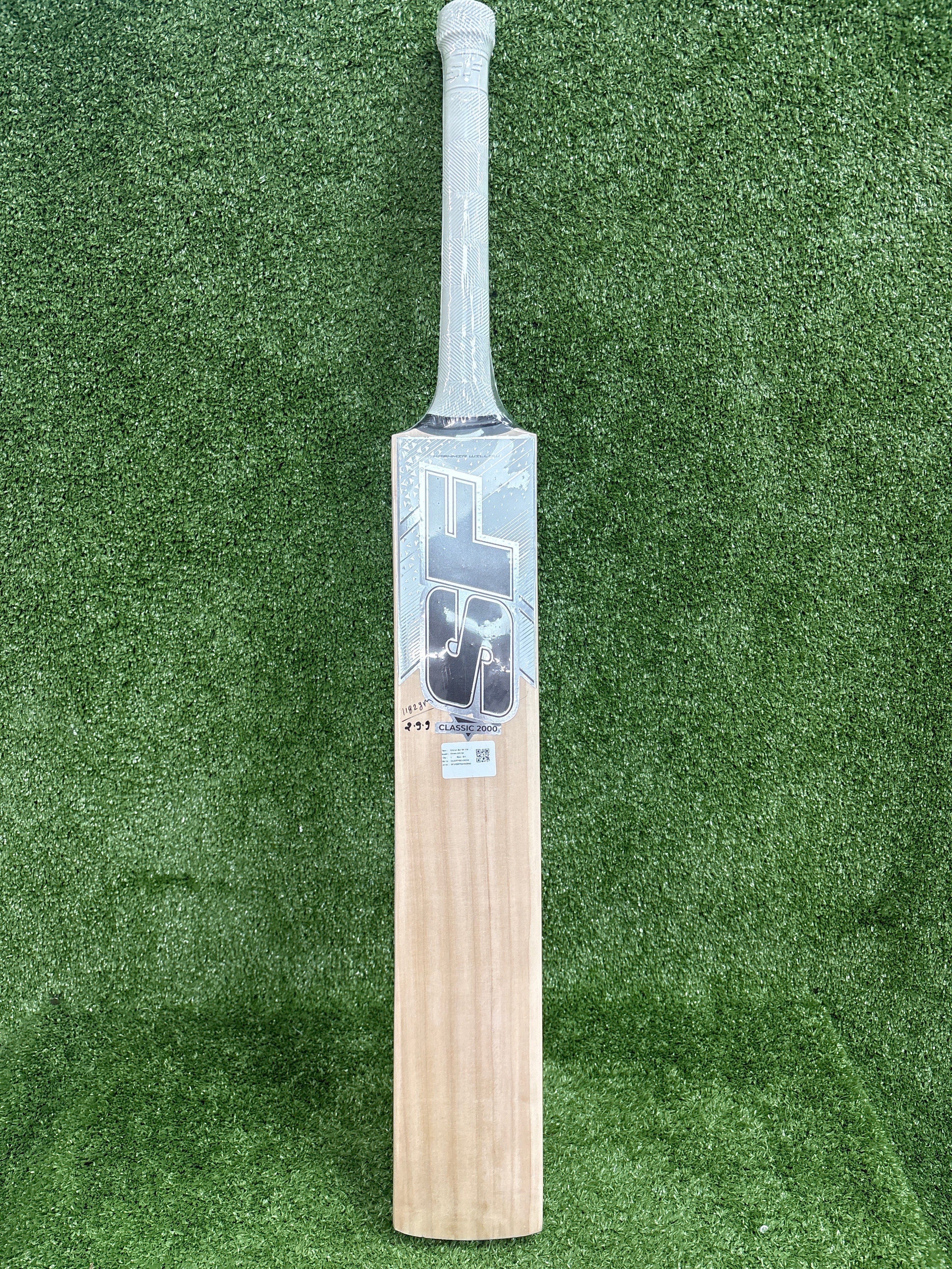 SF Classic 2000 Kashmir Willow Cricket Bat