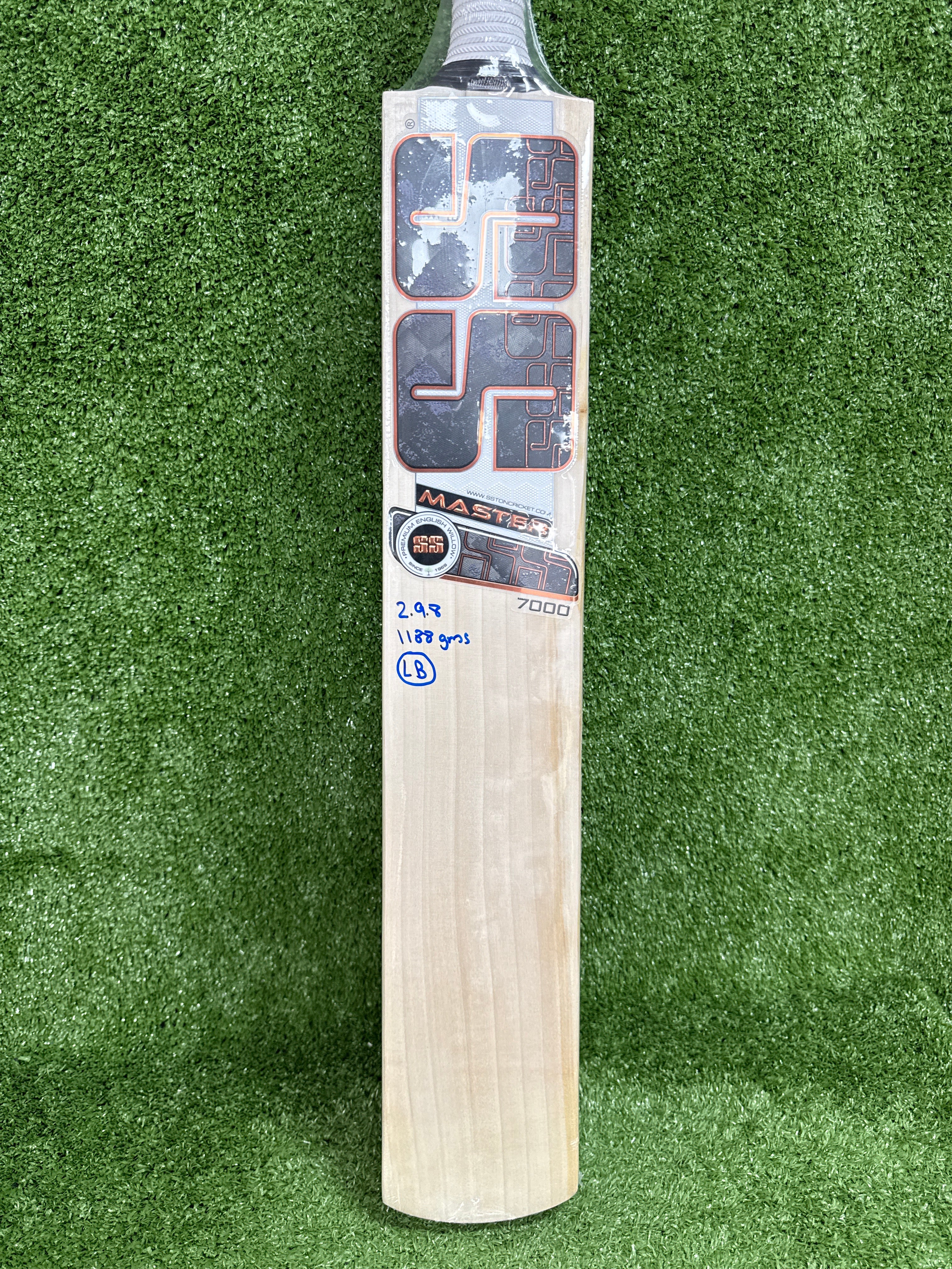 SS Master 7000 English Willow Cricket Bat Long Blade