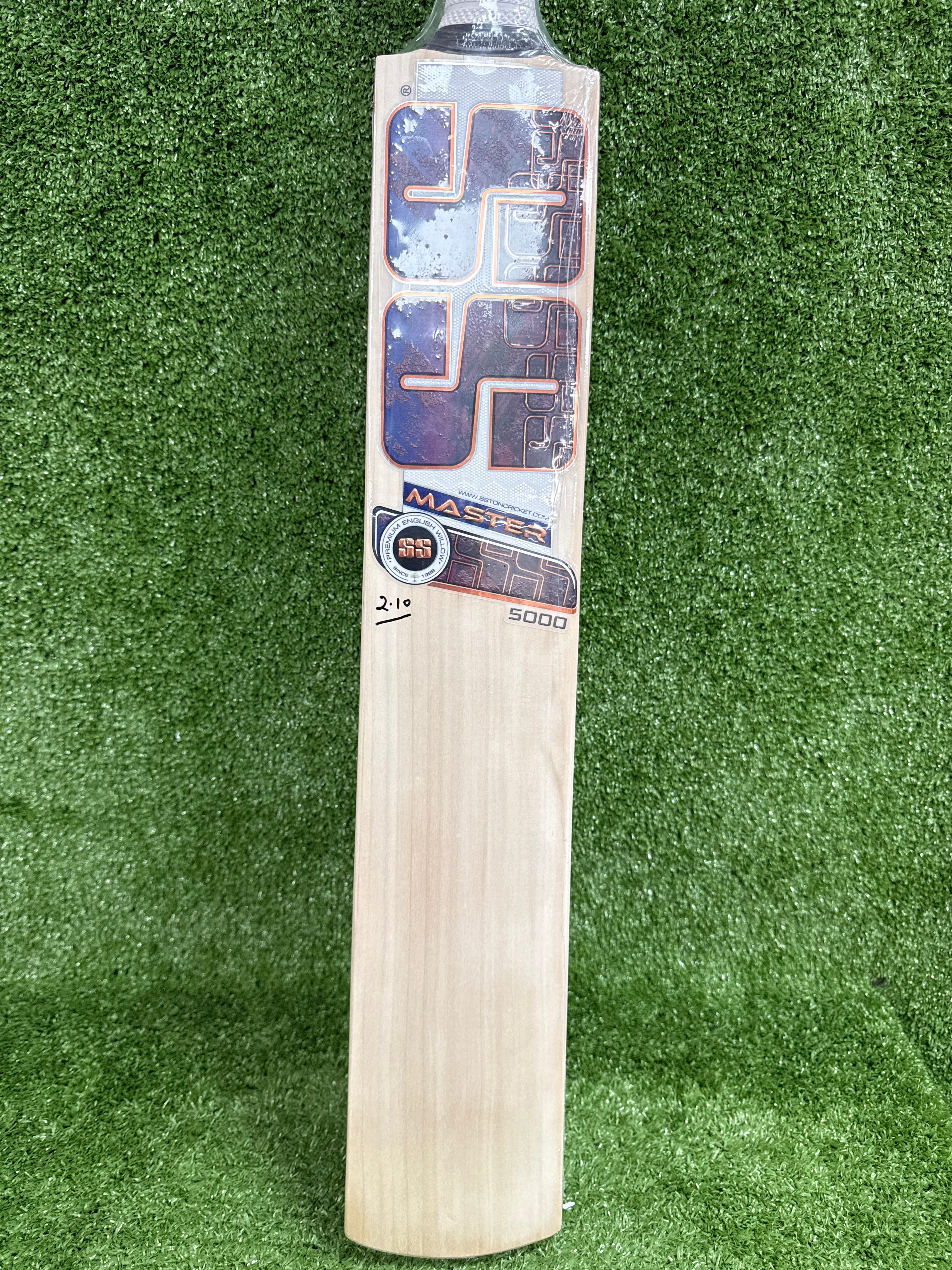 SS Master 5000 English Willow Cricket Bat