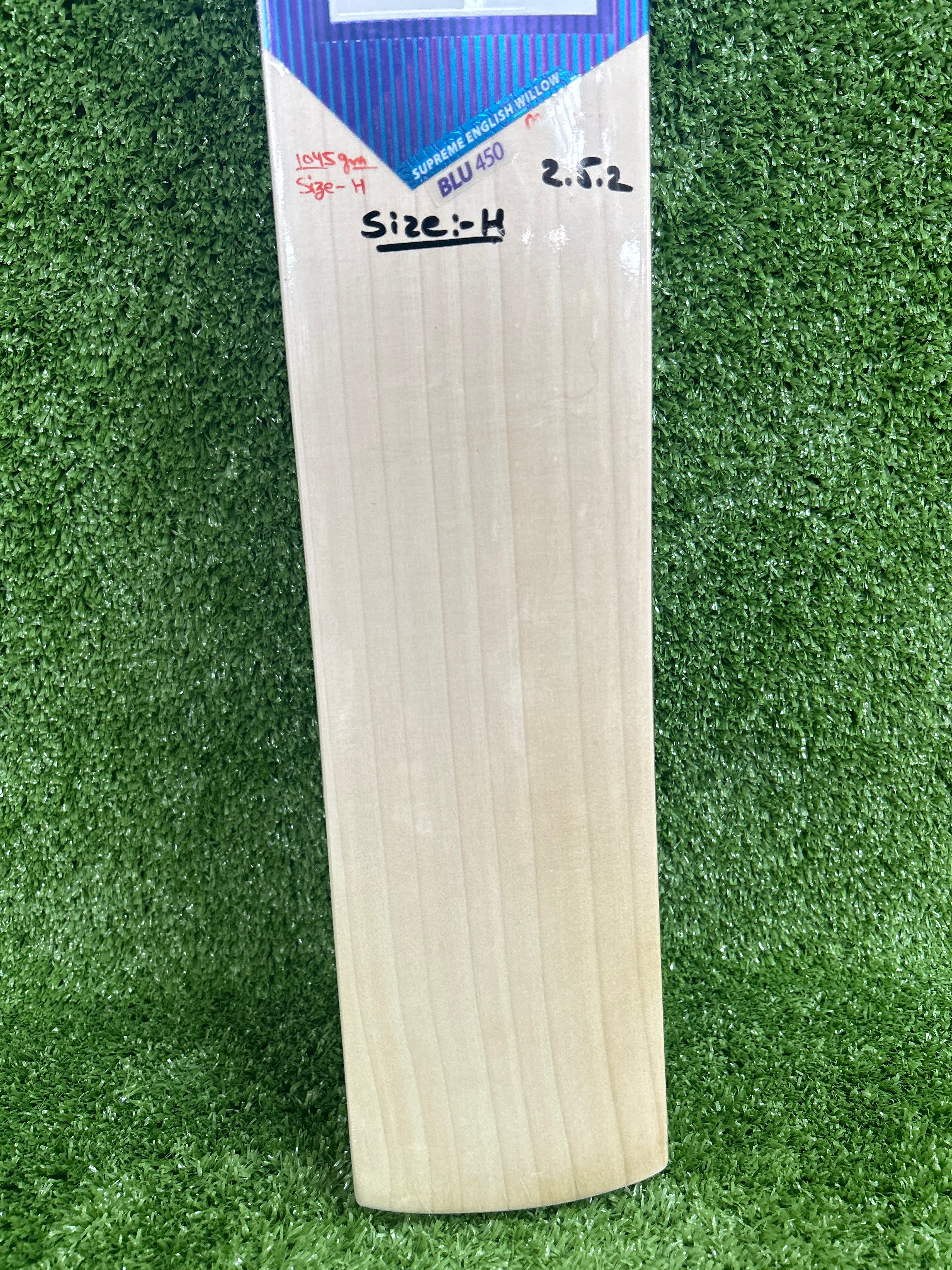 DSC Blu 450 Youth Harrow English Willow Cricket Bat