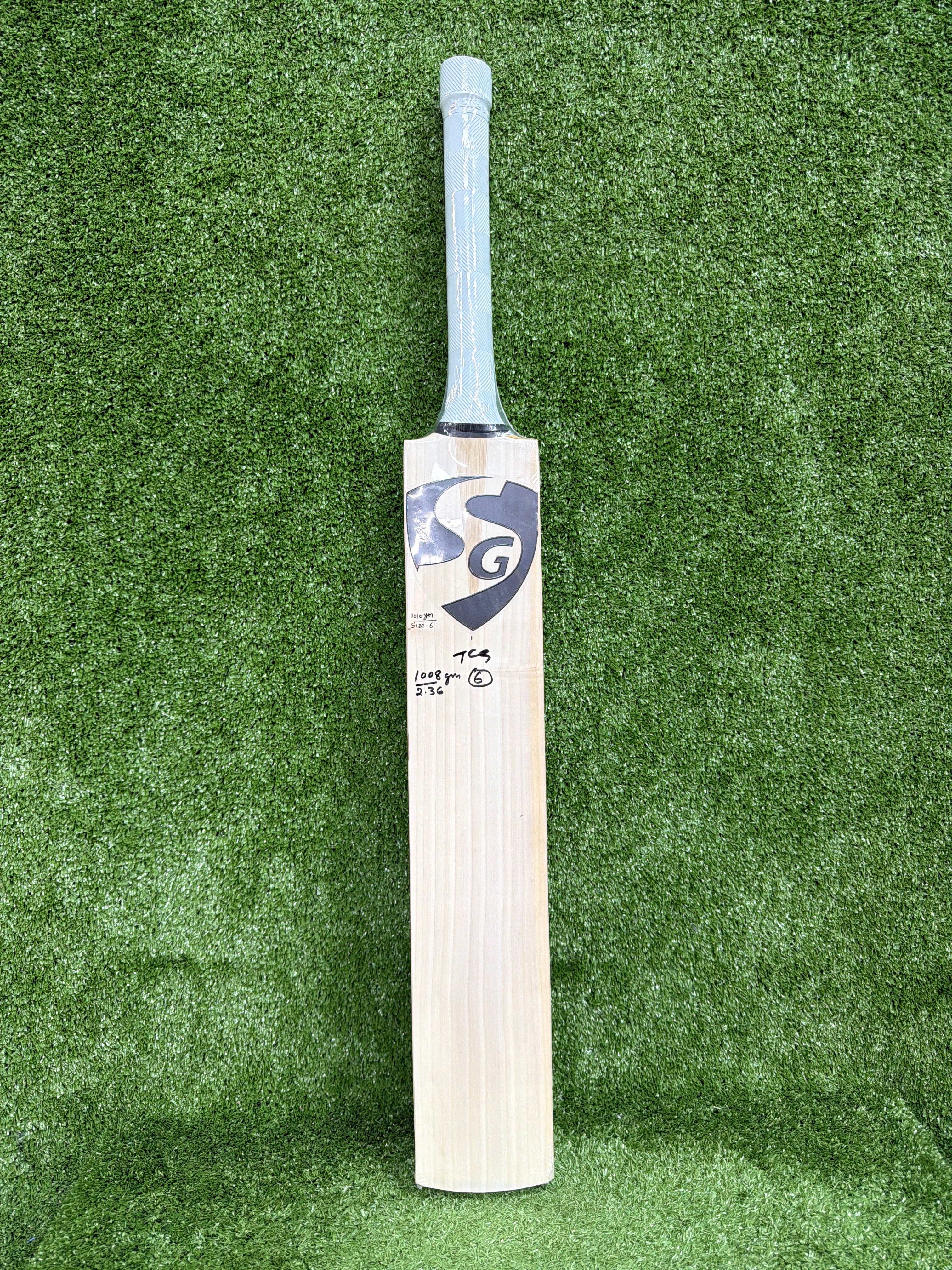 SG Sai Sudharsan Junior / Youth English Willow Players Cricket Bat