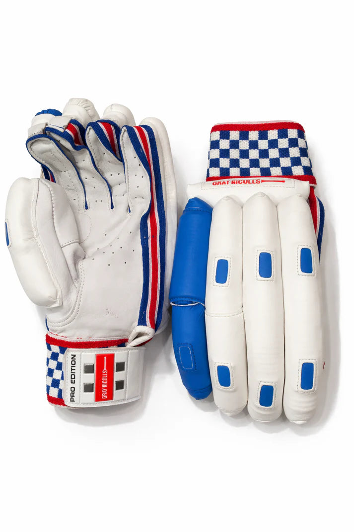 Side profile showing 3D Fibre shield on Gray-Nicolls Pro Edition Gloves
