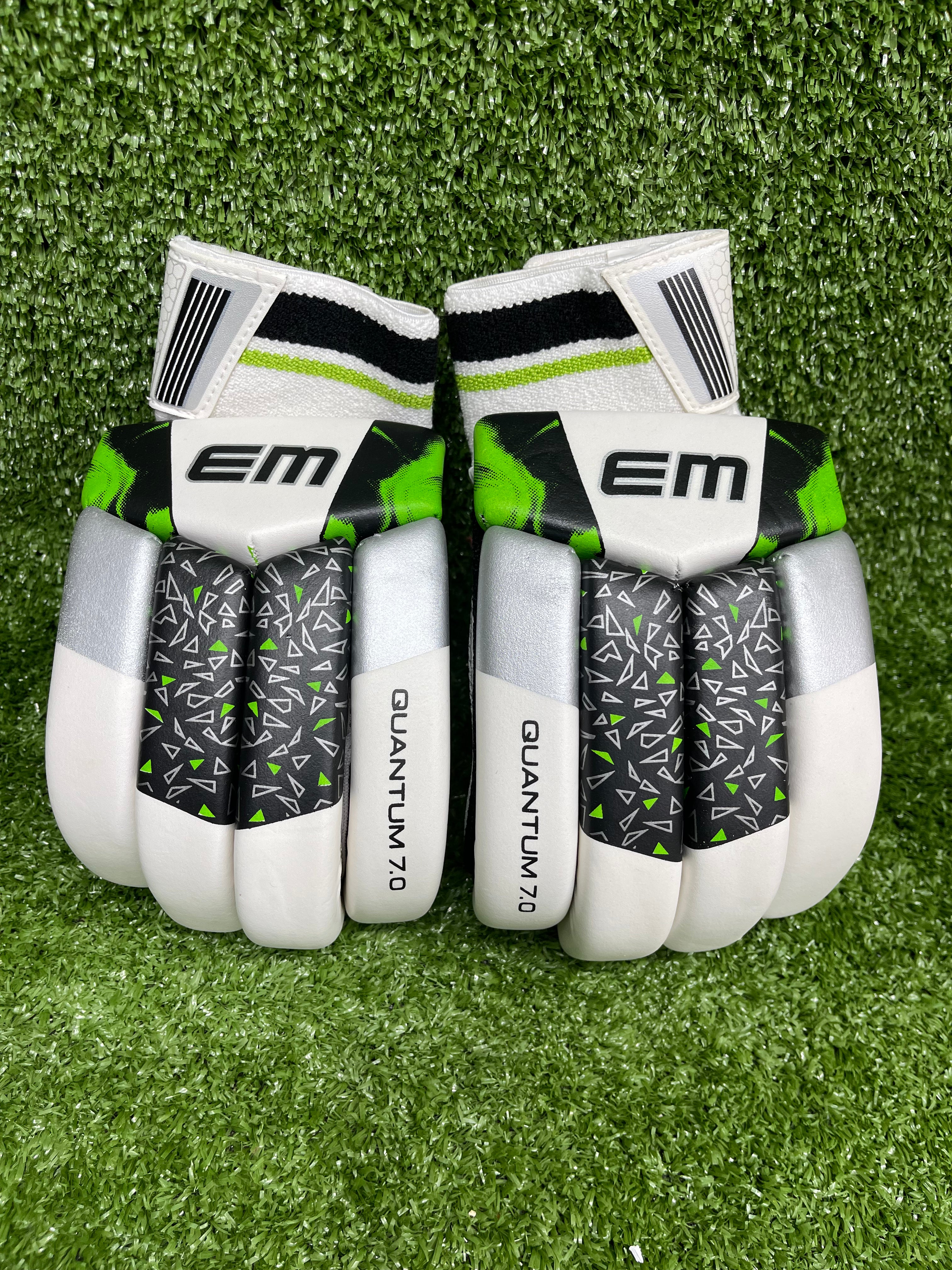 EM Quantum 7.0 Adult Cricket Wicket Keeping Gloves