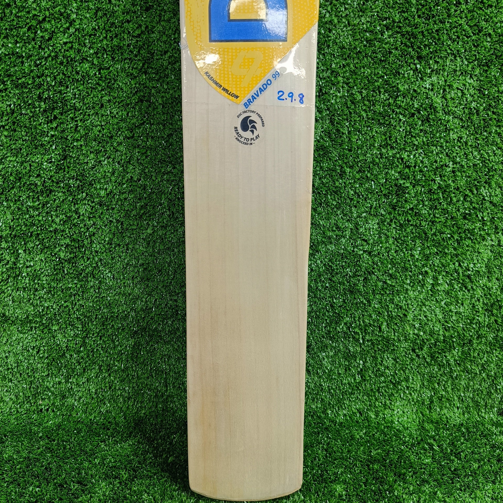 DSC Bravado 99 Kashmir Willow Cricket Bat