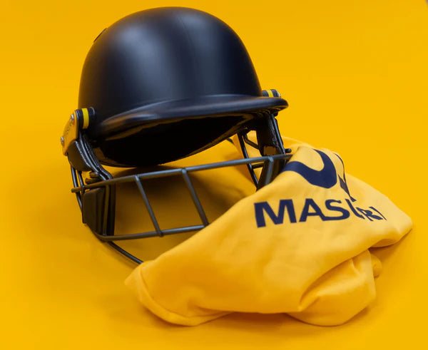 Masuri T-Line Plus Titanium Cricket Helmet - Black Masuri