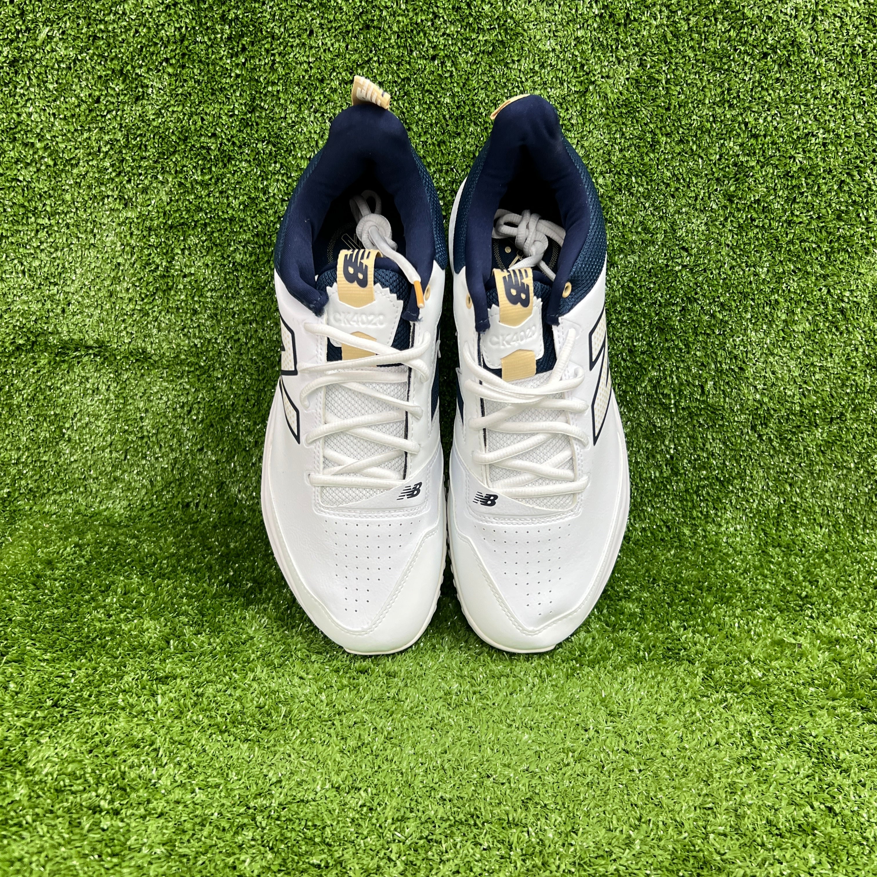 New Balance CK4020 N5 Cricket Shoes | TopCricketStore USA