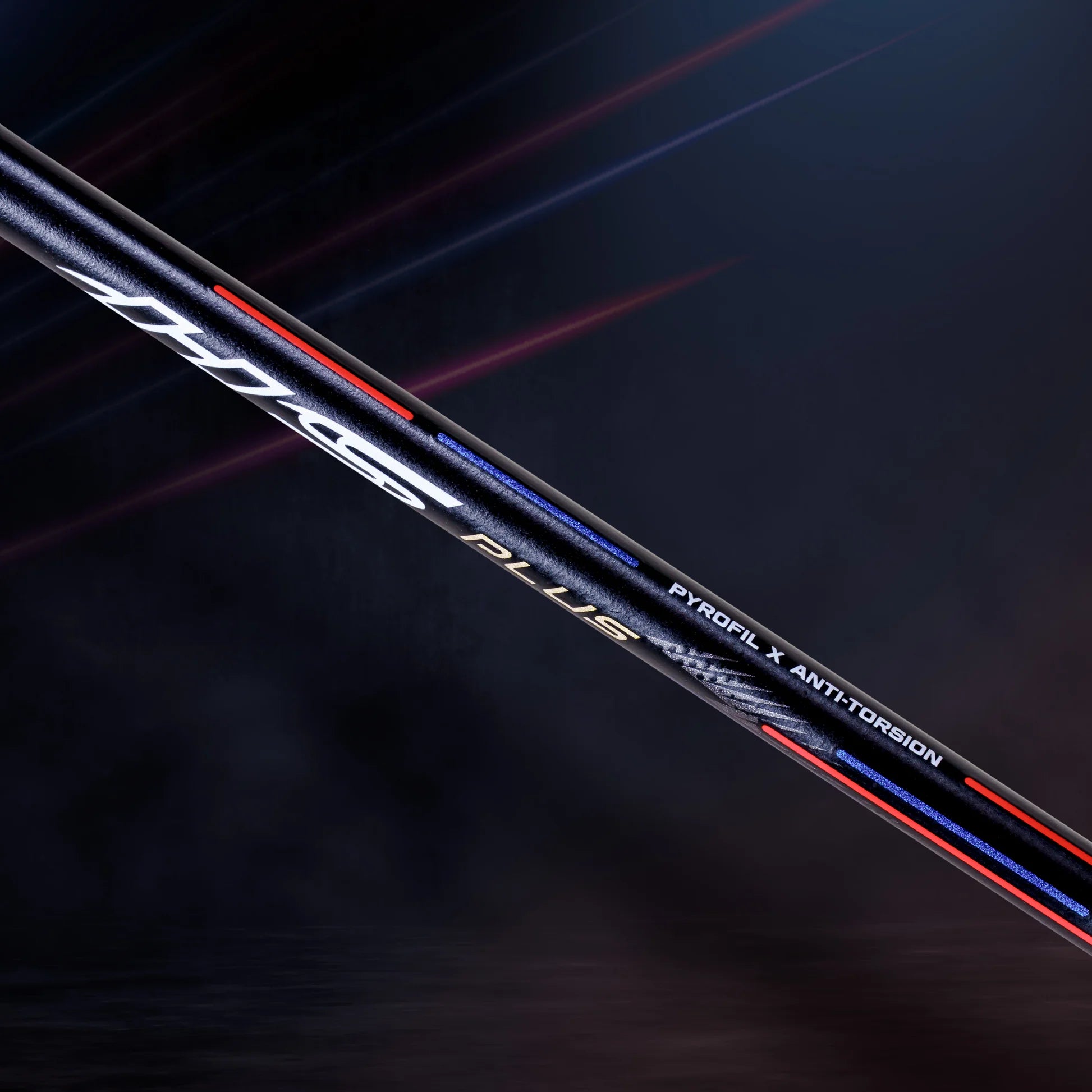 Angled view of Victor Auraspeed HS Plus frame featuring Dynamic Sword aerodynamic technology