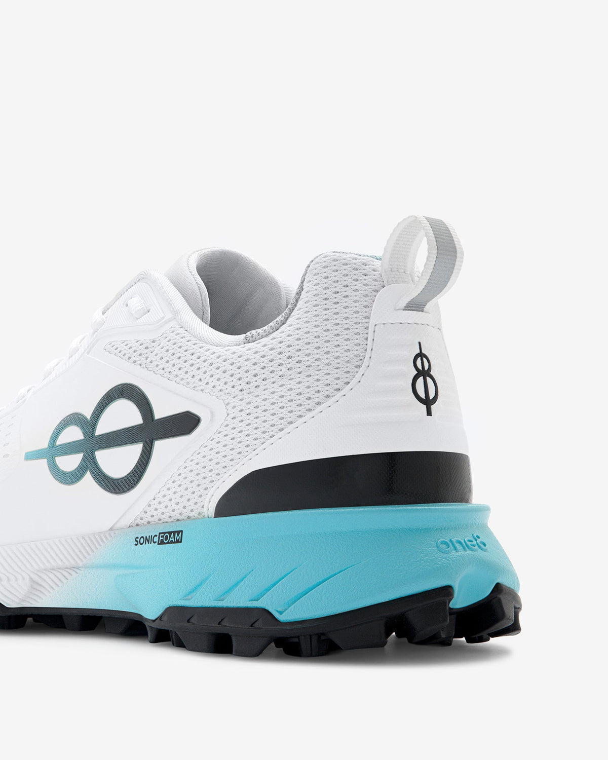 One8 Pitch 18 Cricket Shoes - Rubber Spikes by One8 - heel close-up detail - TopCricketStore