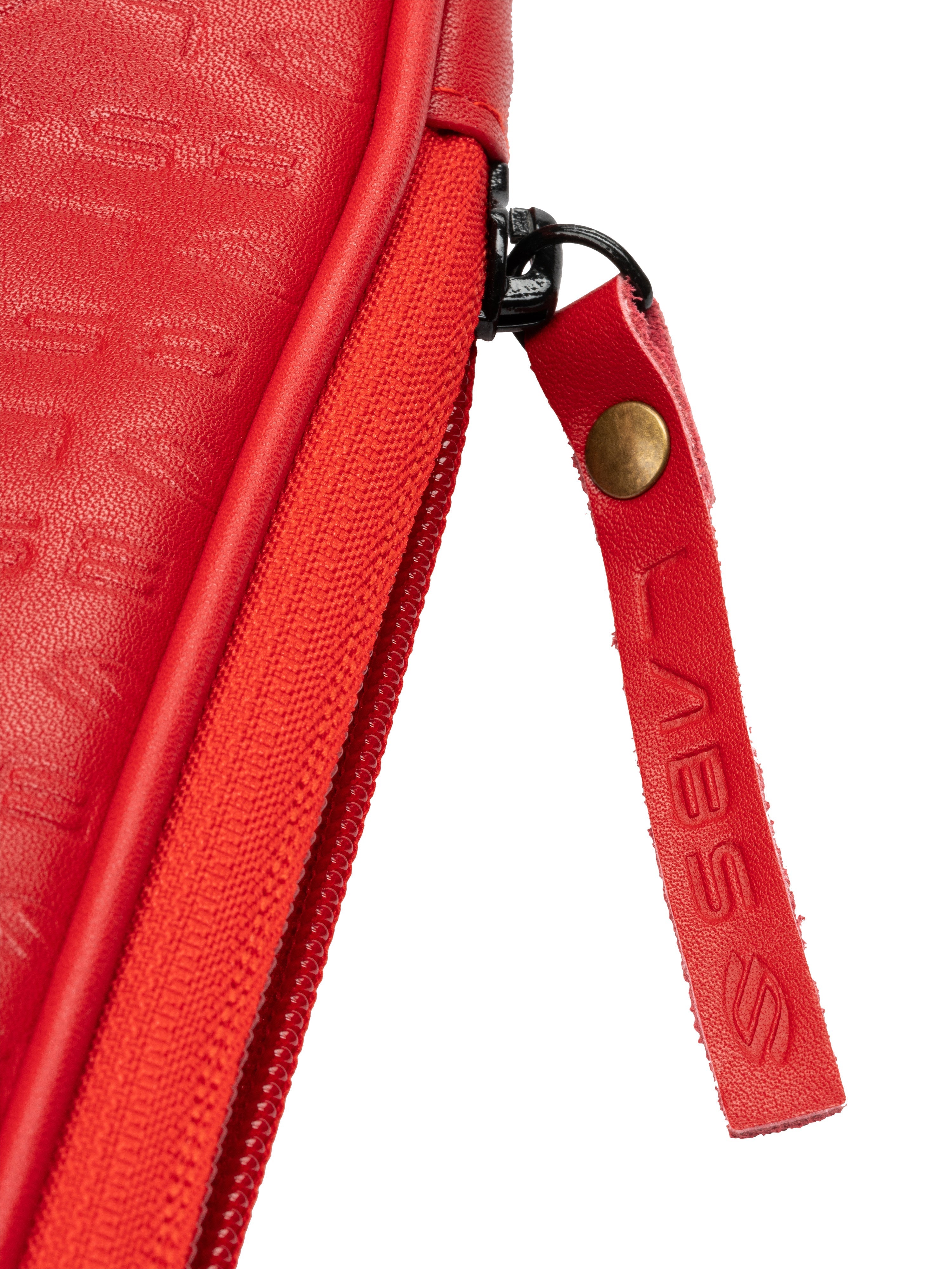 Angled view of the Selkirk LABS Red Paddle Collectors Case showing its profile