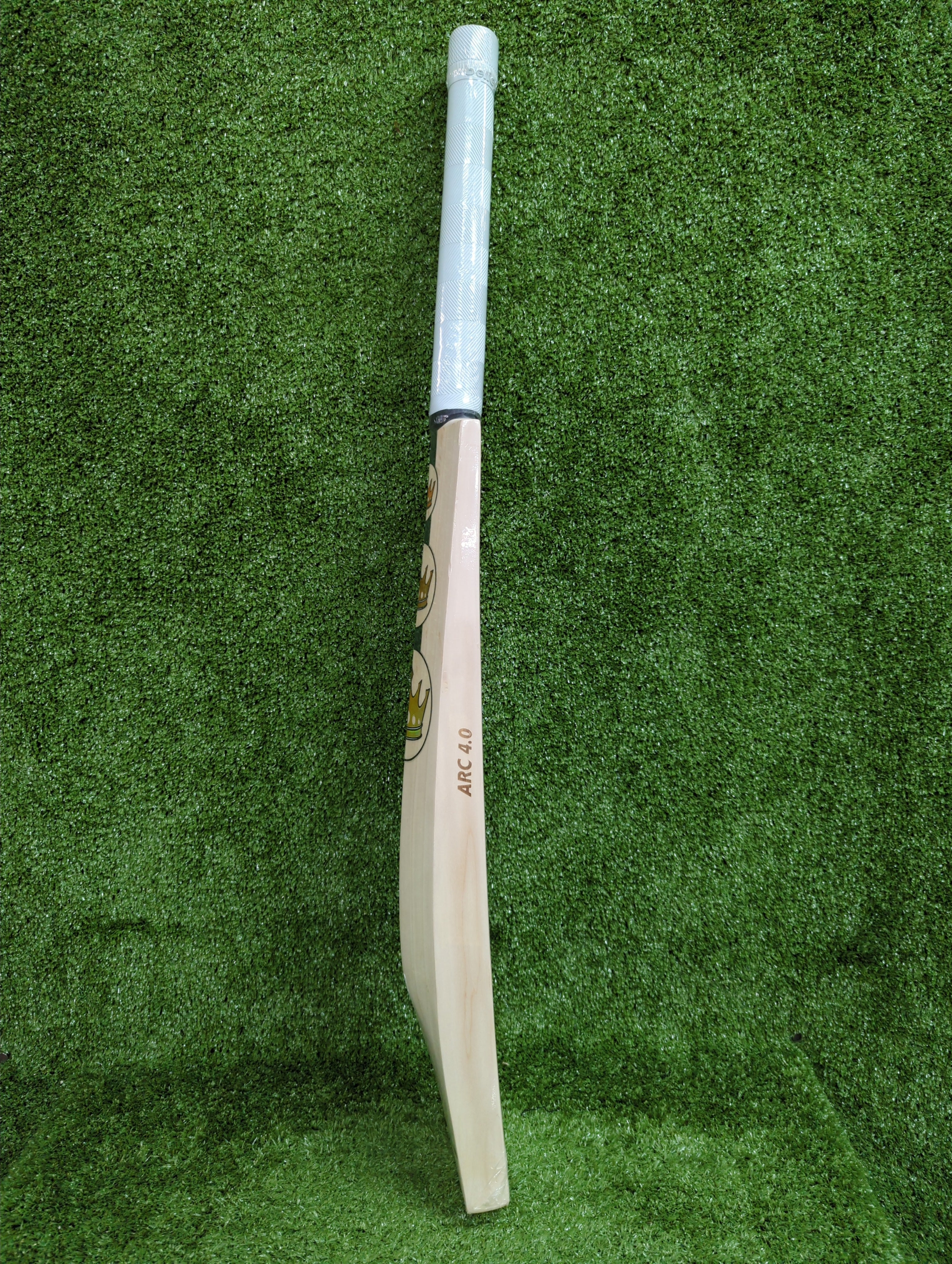 SG Triple Crown Arc 4.0  English Willow Cricket Bat