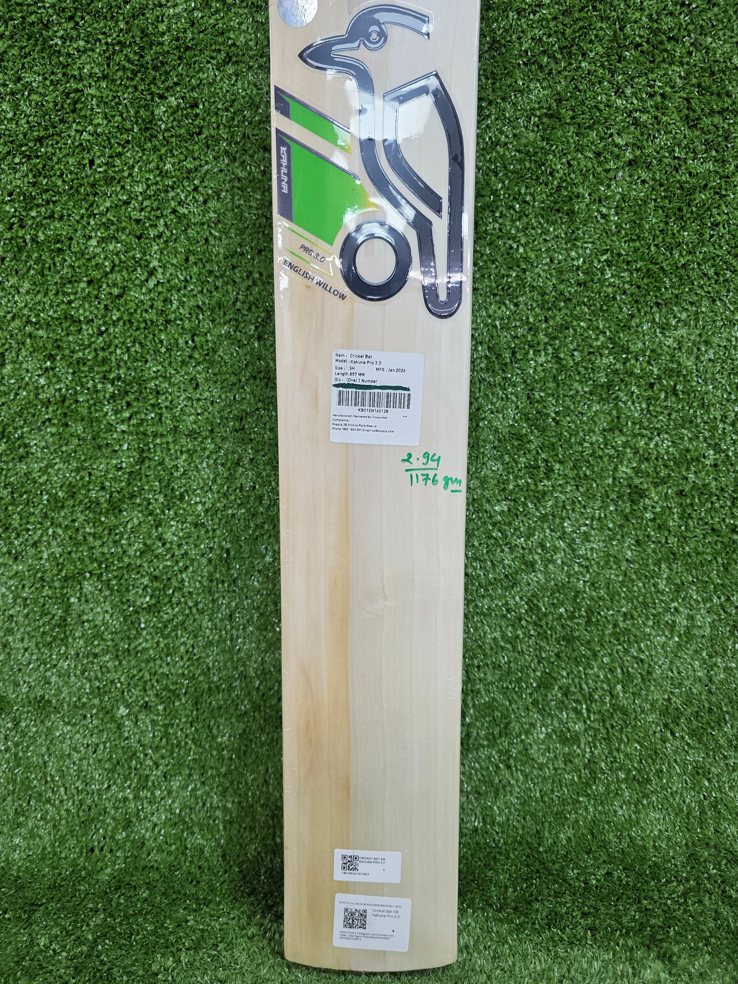 Kookaburra Kahuna Pro 3.0 Grade 3 English Willow Cricket Bat - Short Handle