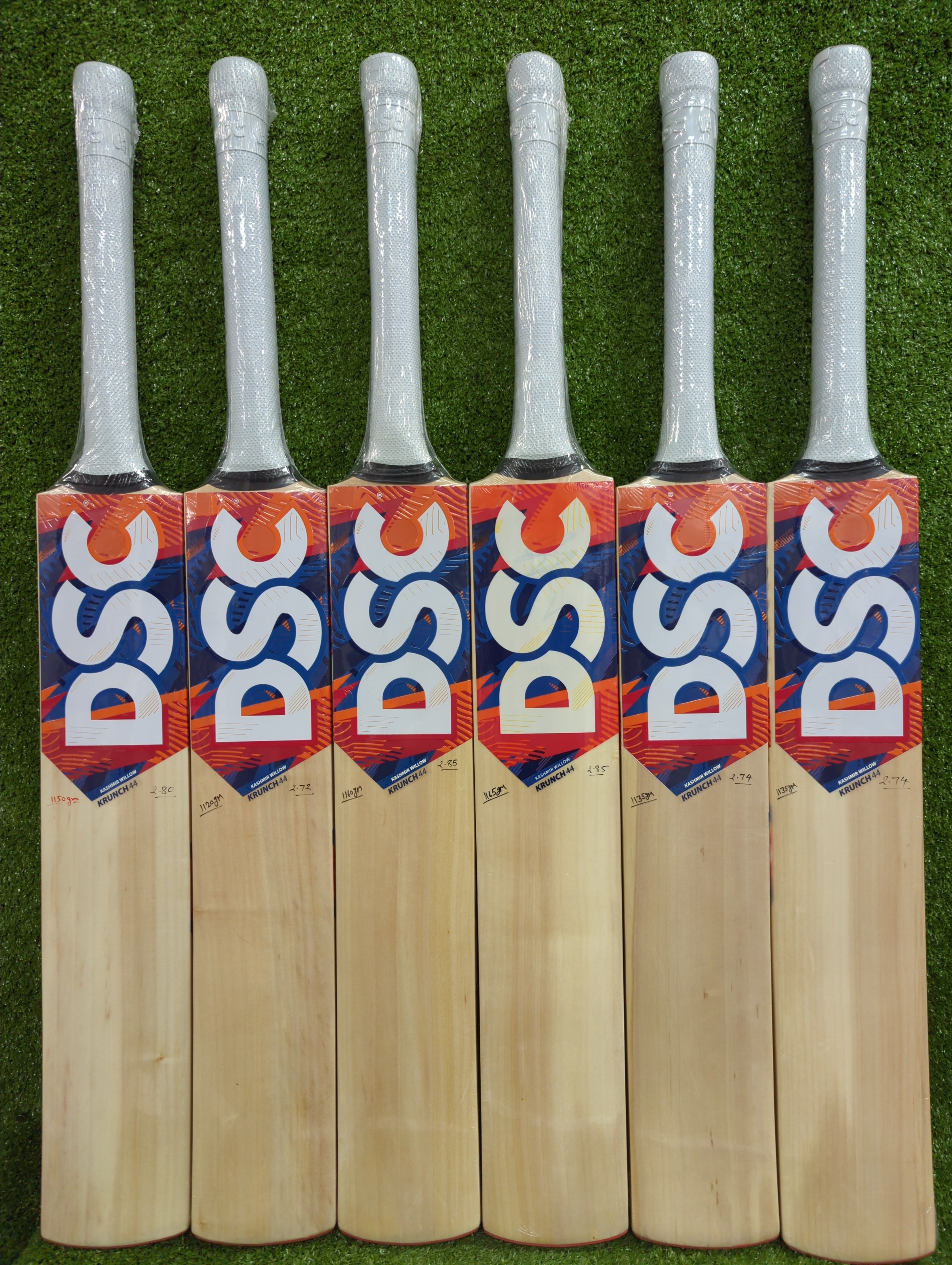 DSC Krunch 44 Kashmir Willow Cricket Bat by DSC - TopCricketStore