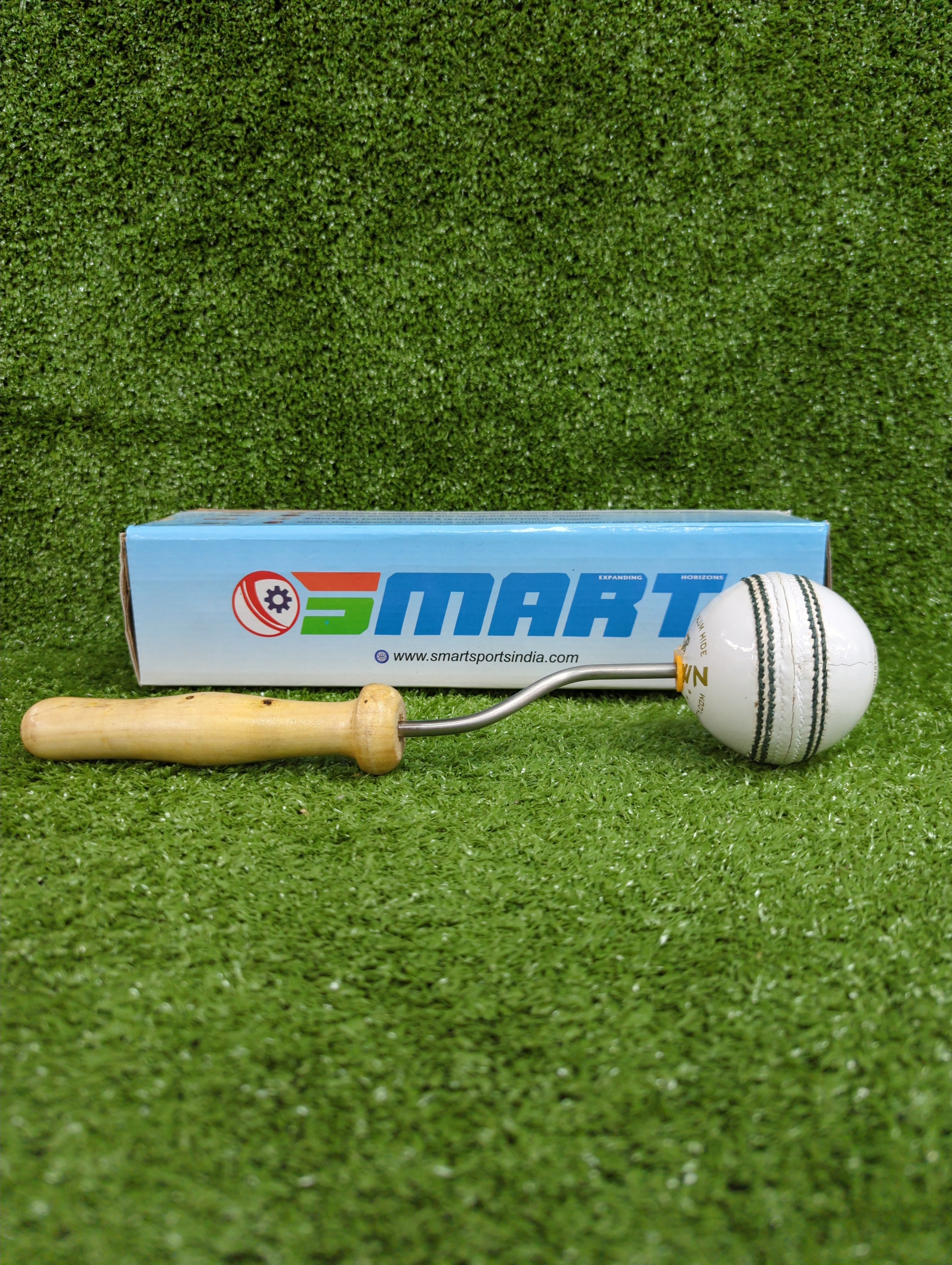 Smart Revolution White Ball Trainer for Fast Bowlers and Spinners