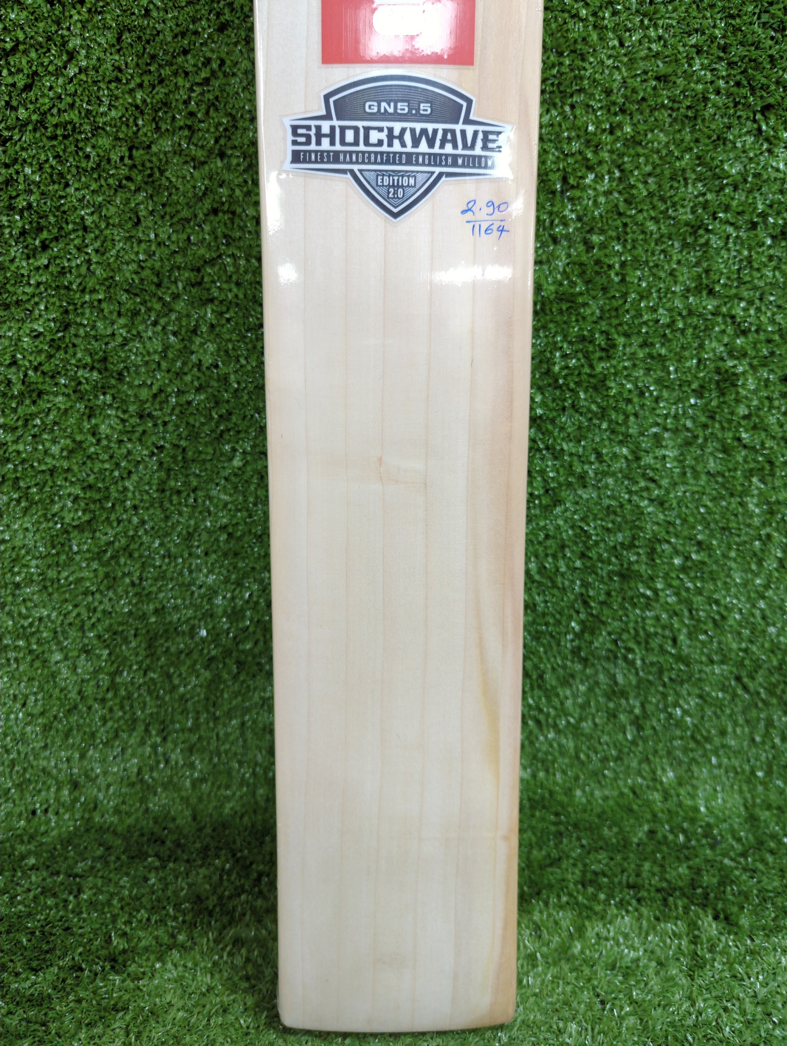 Gray-Nicolls Shockwave 5.5 English Willow Cricket Bat