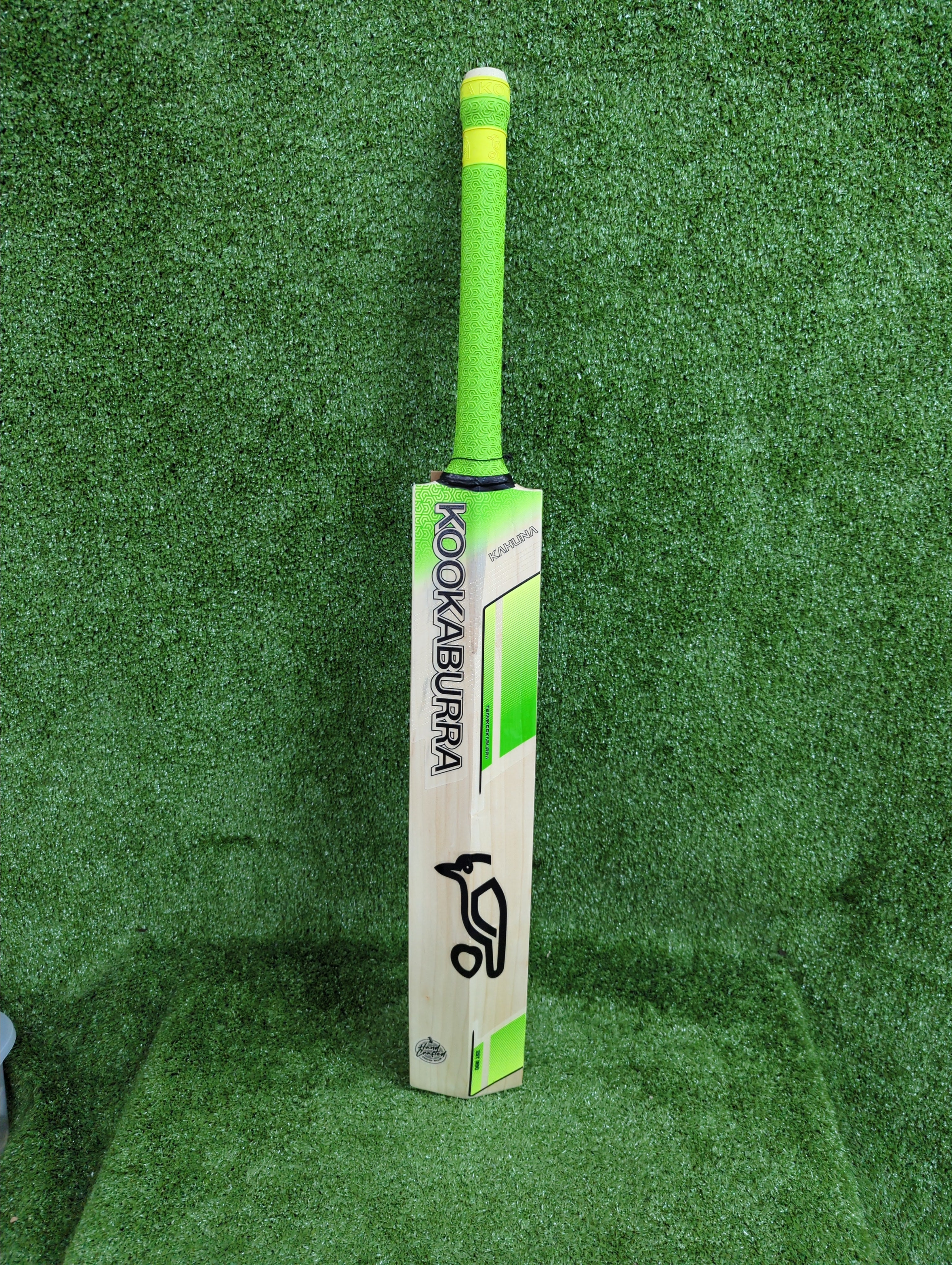 Kookaburra Kahuna 6.1 English Willow Cricket Bat