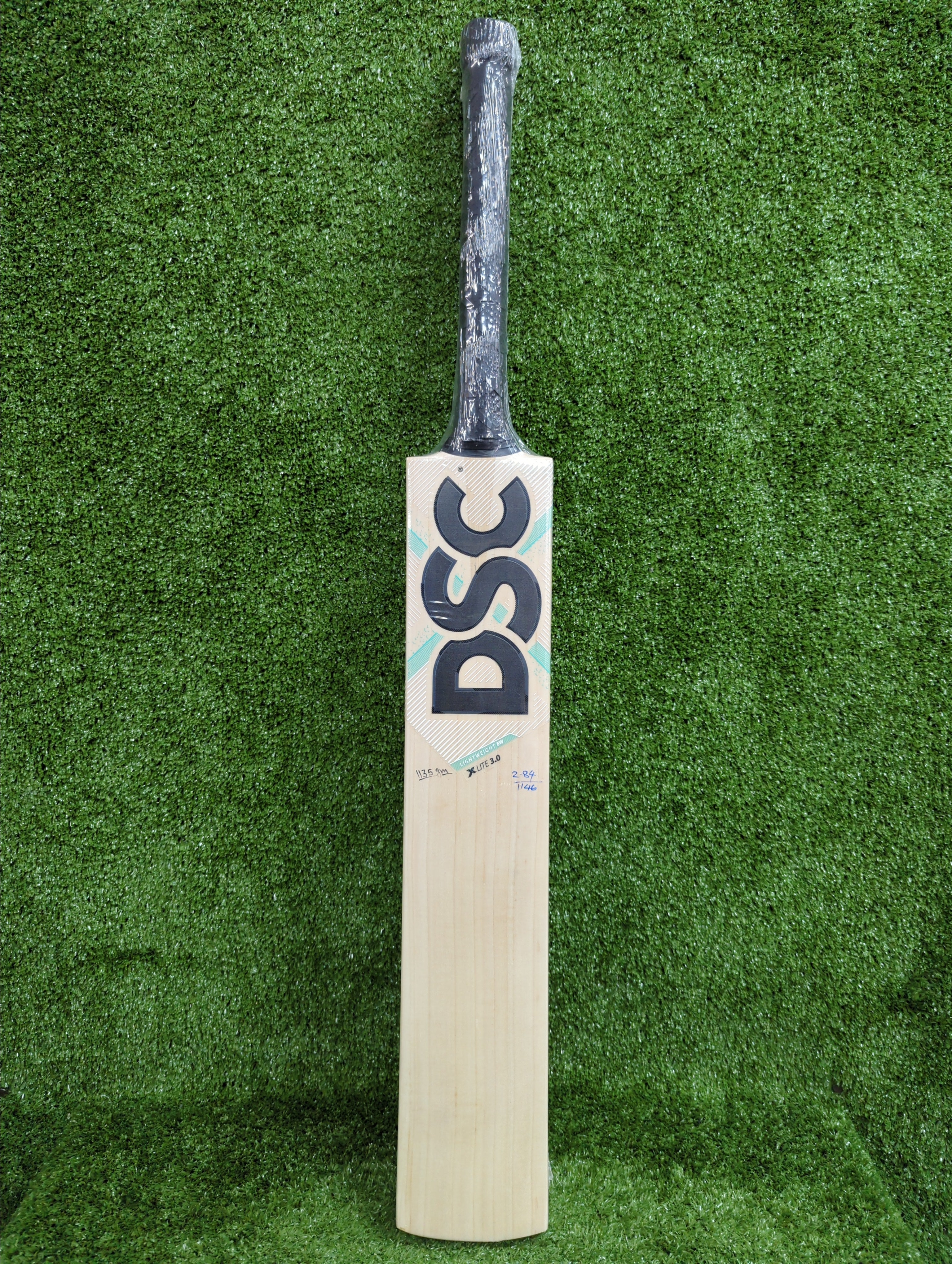DSC Xlite 3.0 English Willow Cricket Bat