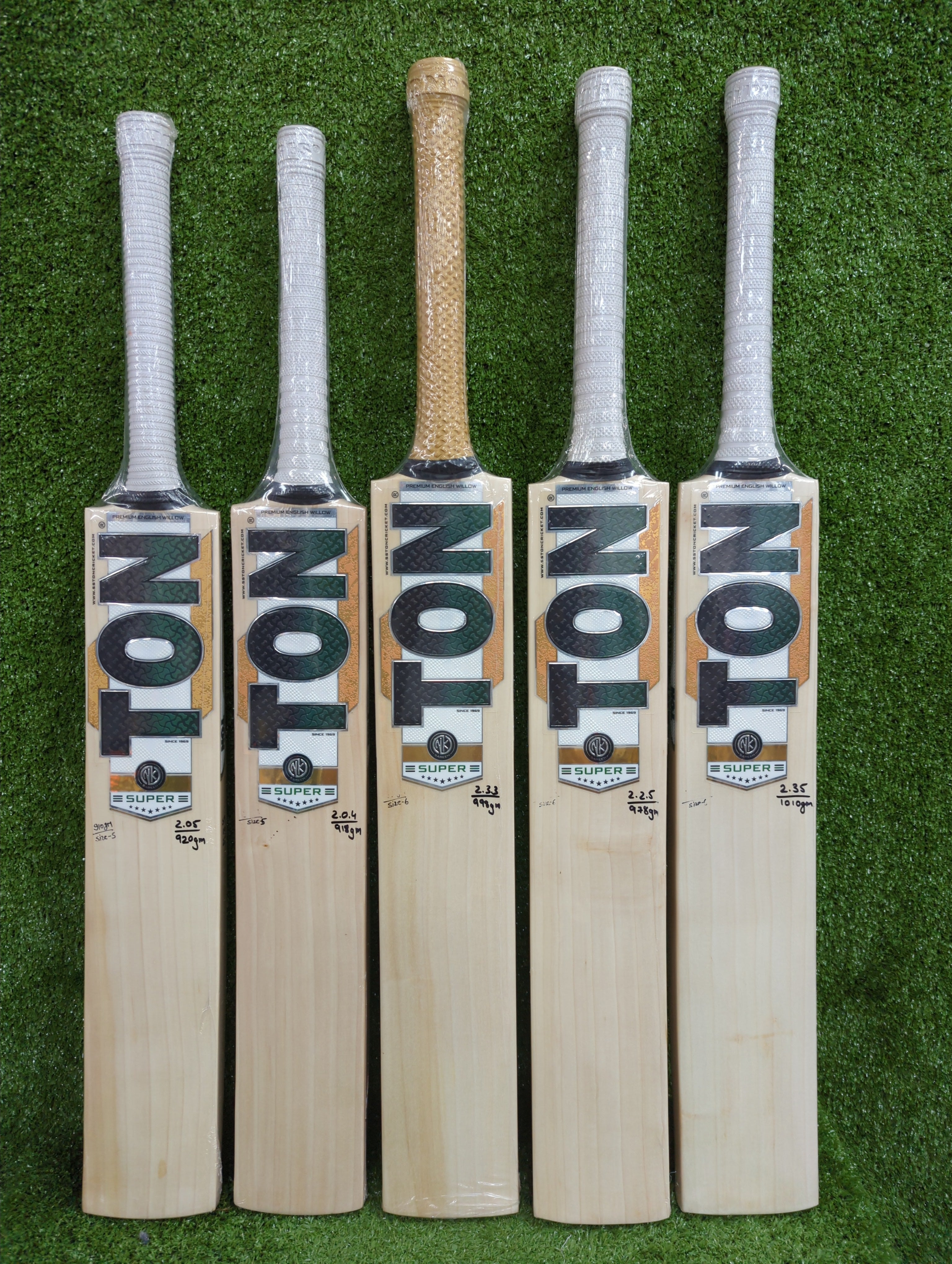 SS Ton Super Junior / Youth English Willow Cricket Bat
