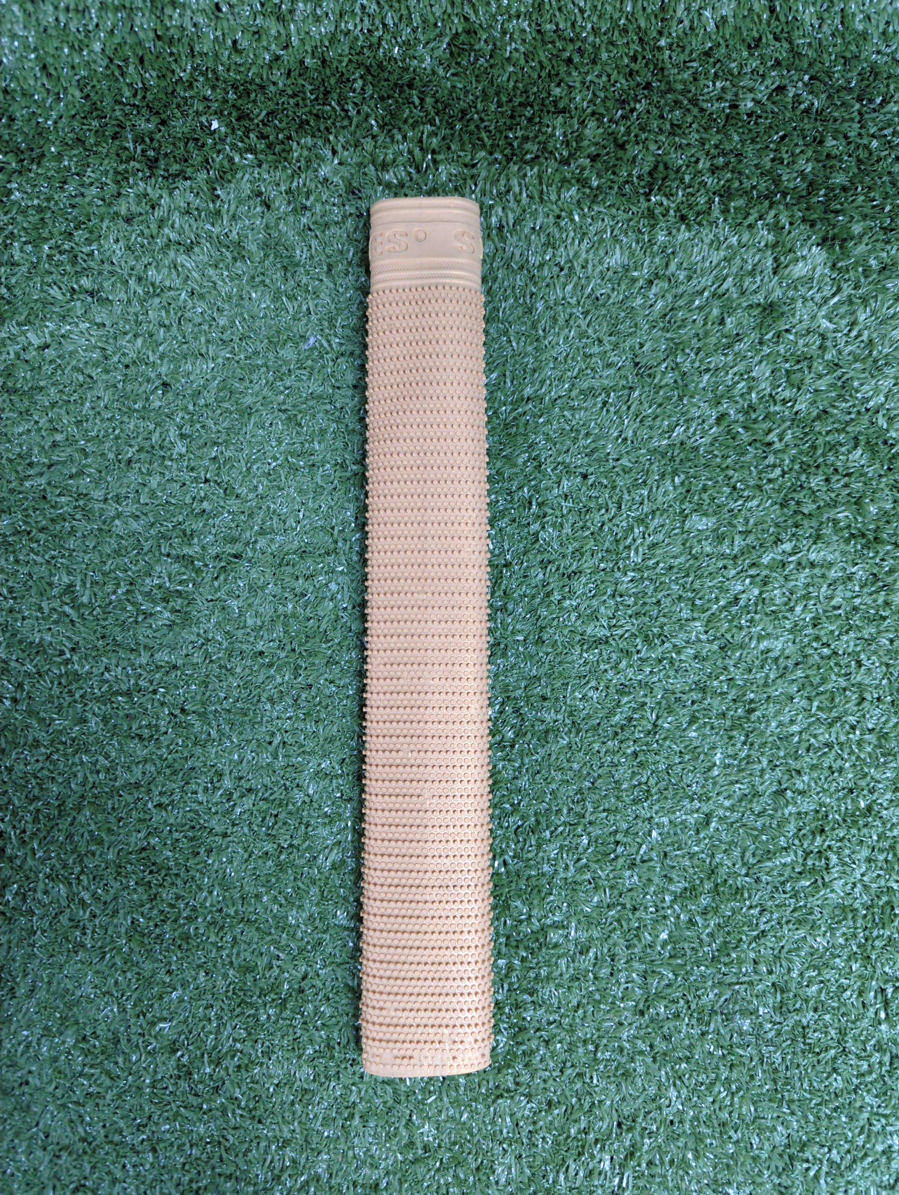 SS Single dotted cricket bat grip