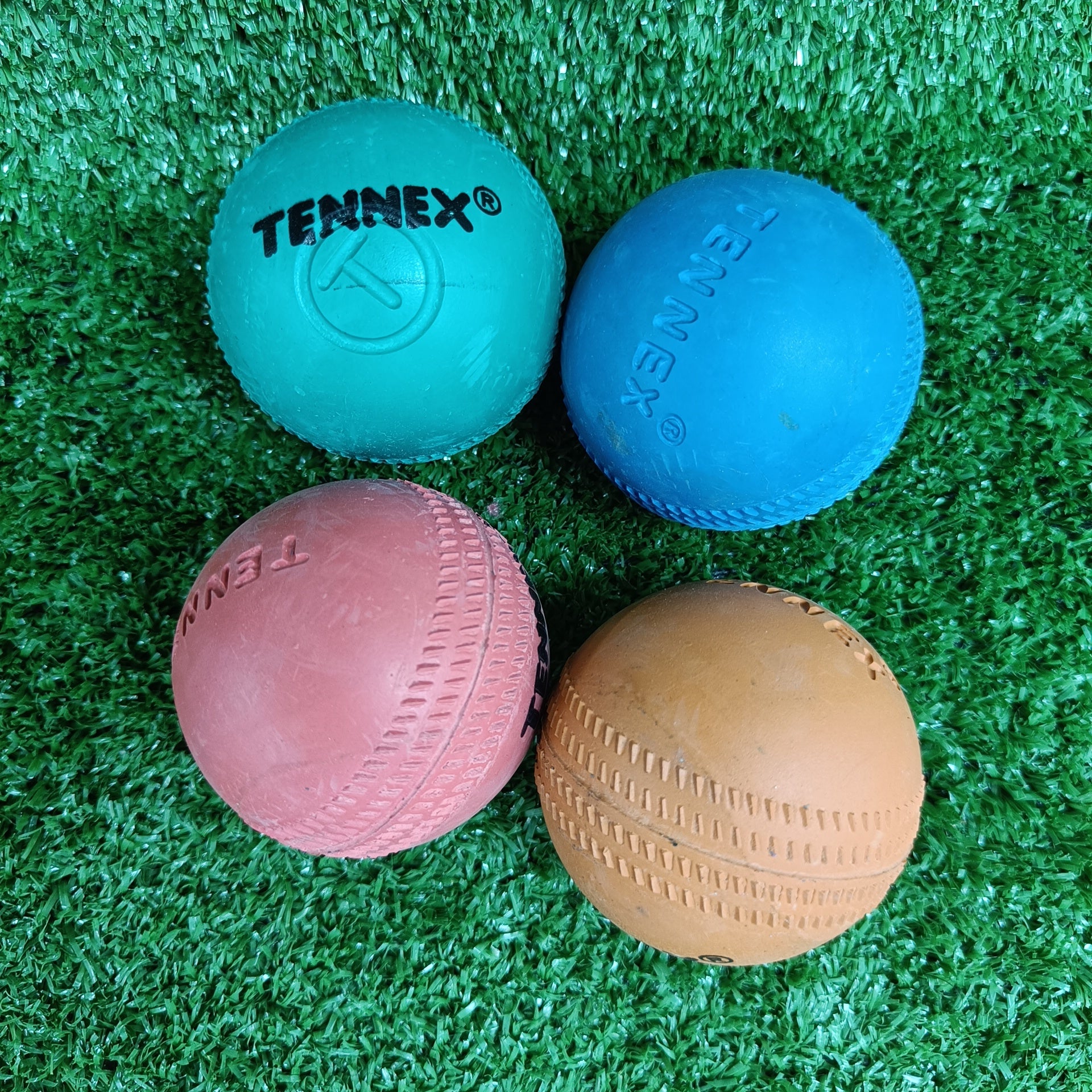 Tennex Cricket Rubber Ball (Assorted Color)