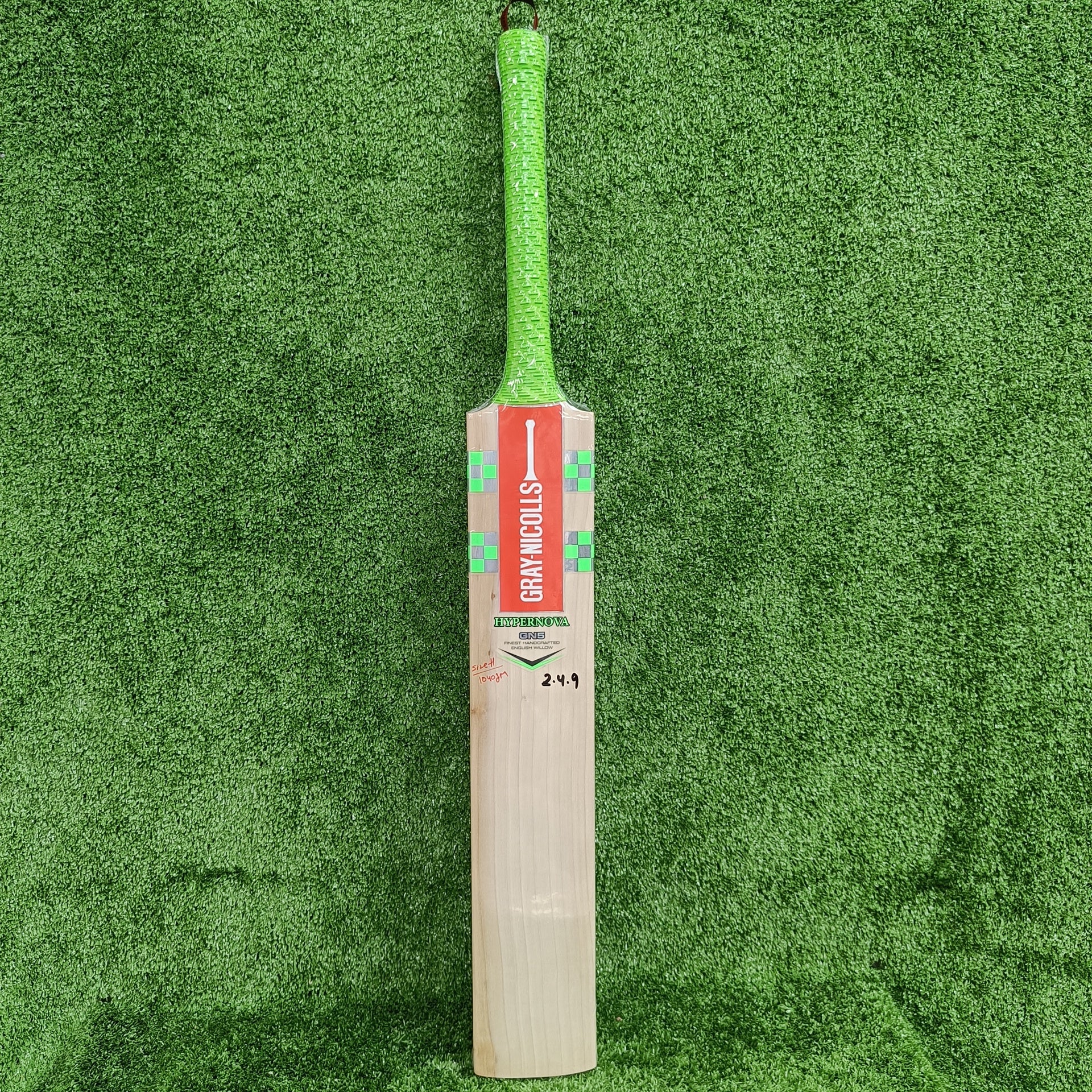 Gray-Nicolls 5 HyperNova Junior / Youth Limited Edition English Willow Cricket Bat