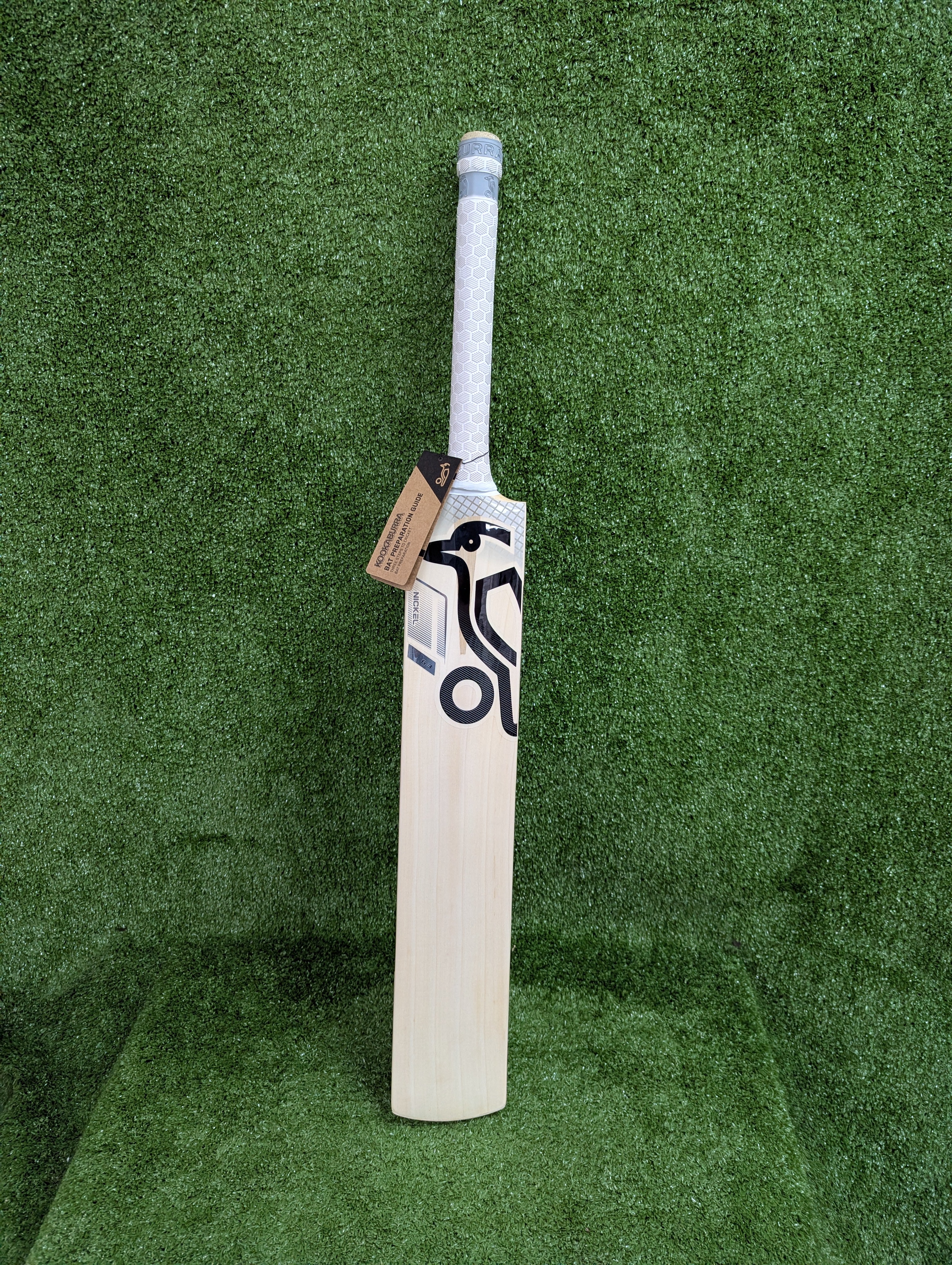 Kookaburra Nickle 6.3 English Willow Cricket Bat