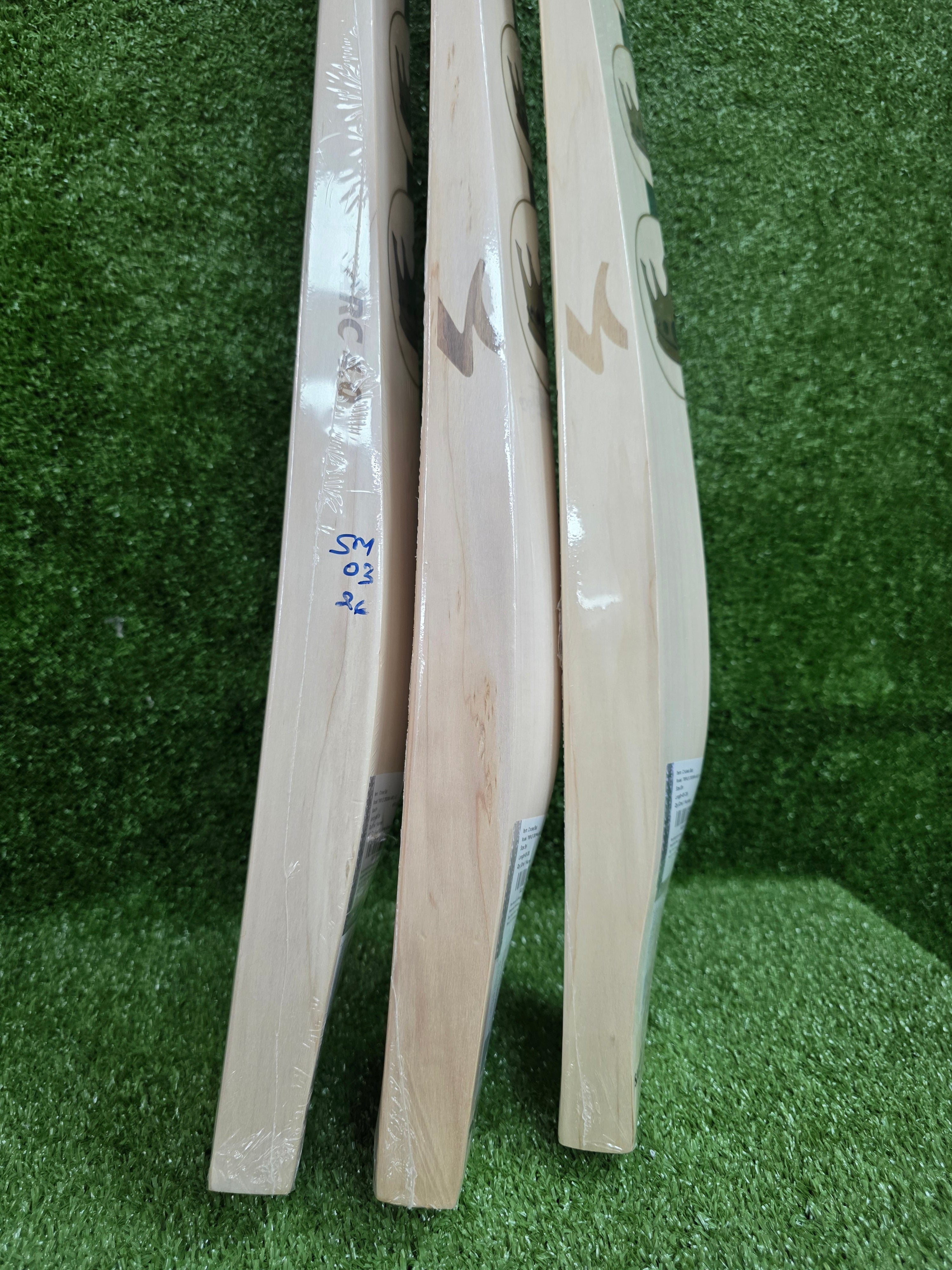 SG Triple Crown Arc 4.0  English Willow Cricket Bat SG