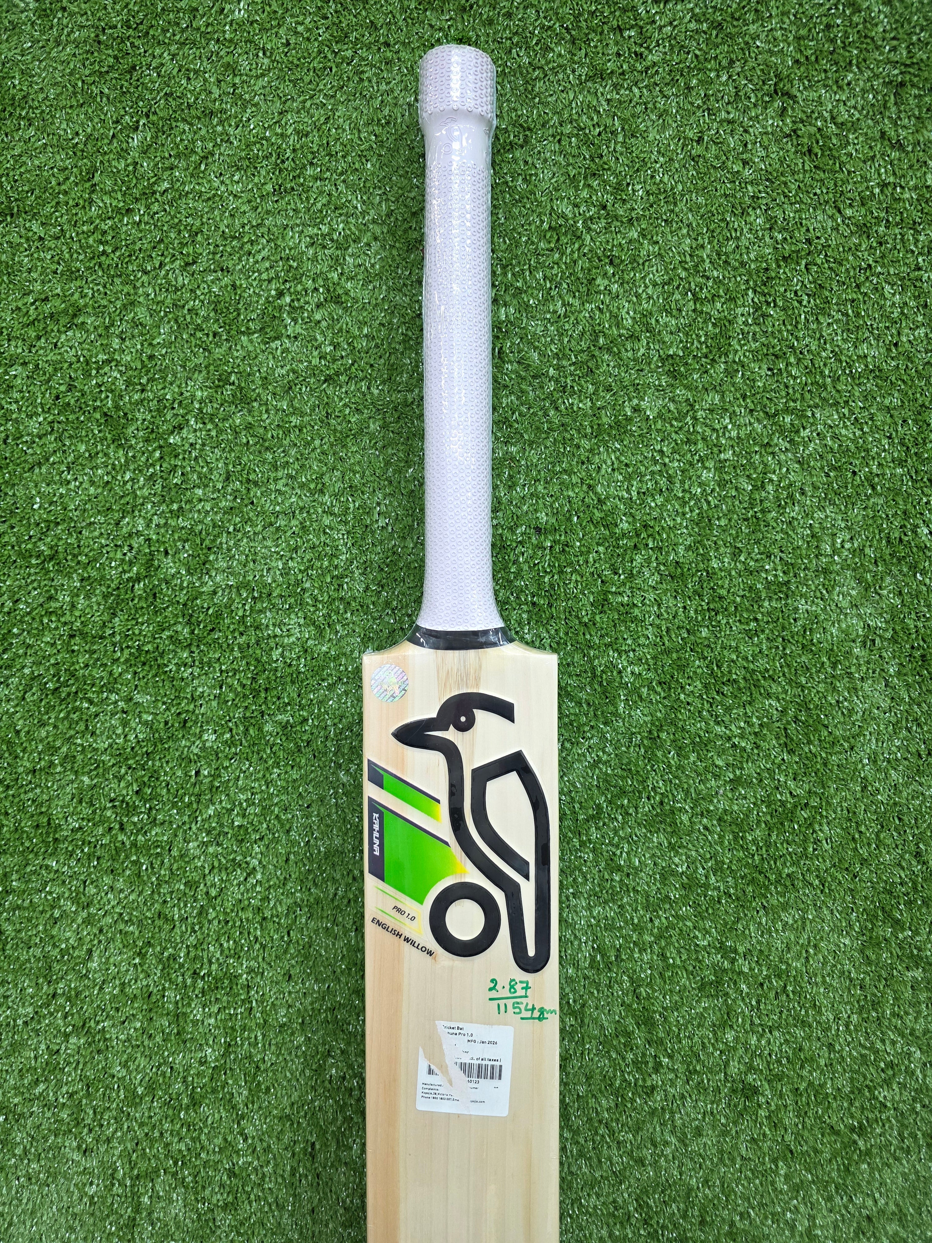 Kookaburra Kahuna Pro 1.0 Grade 1 English Willow Cricket Bat - Short Handle