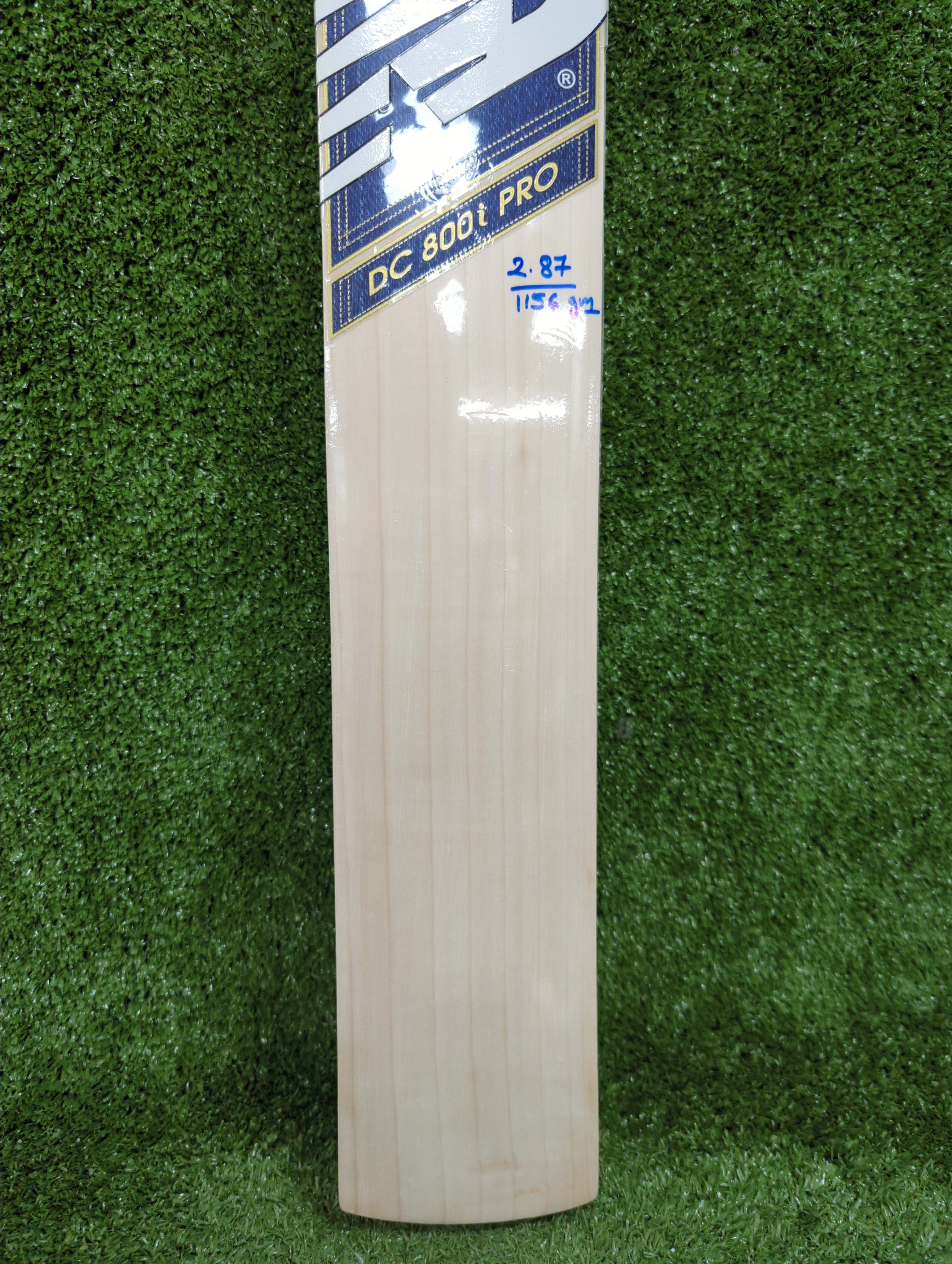 NB DC 800i Pro English Willow Cricket Bat