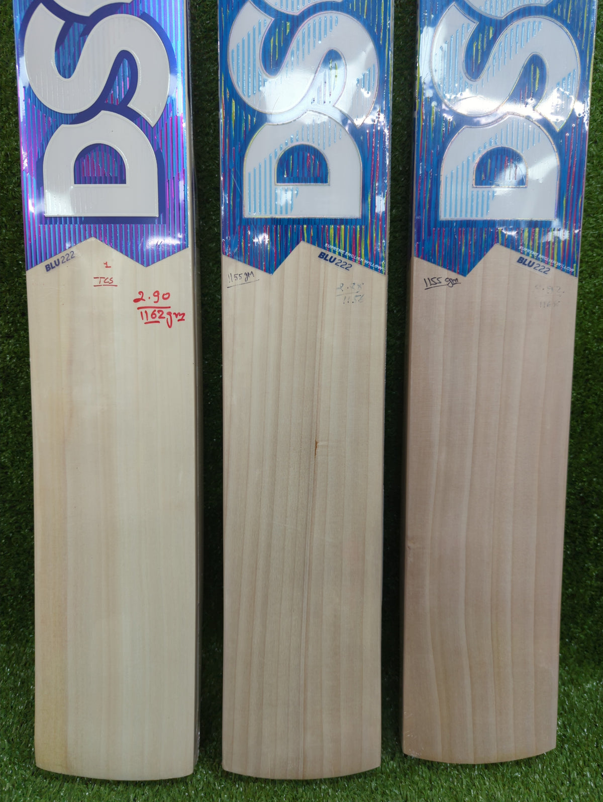 DSC Blu 222 Adult English Willow Cricket Bat DSC