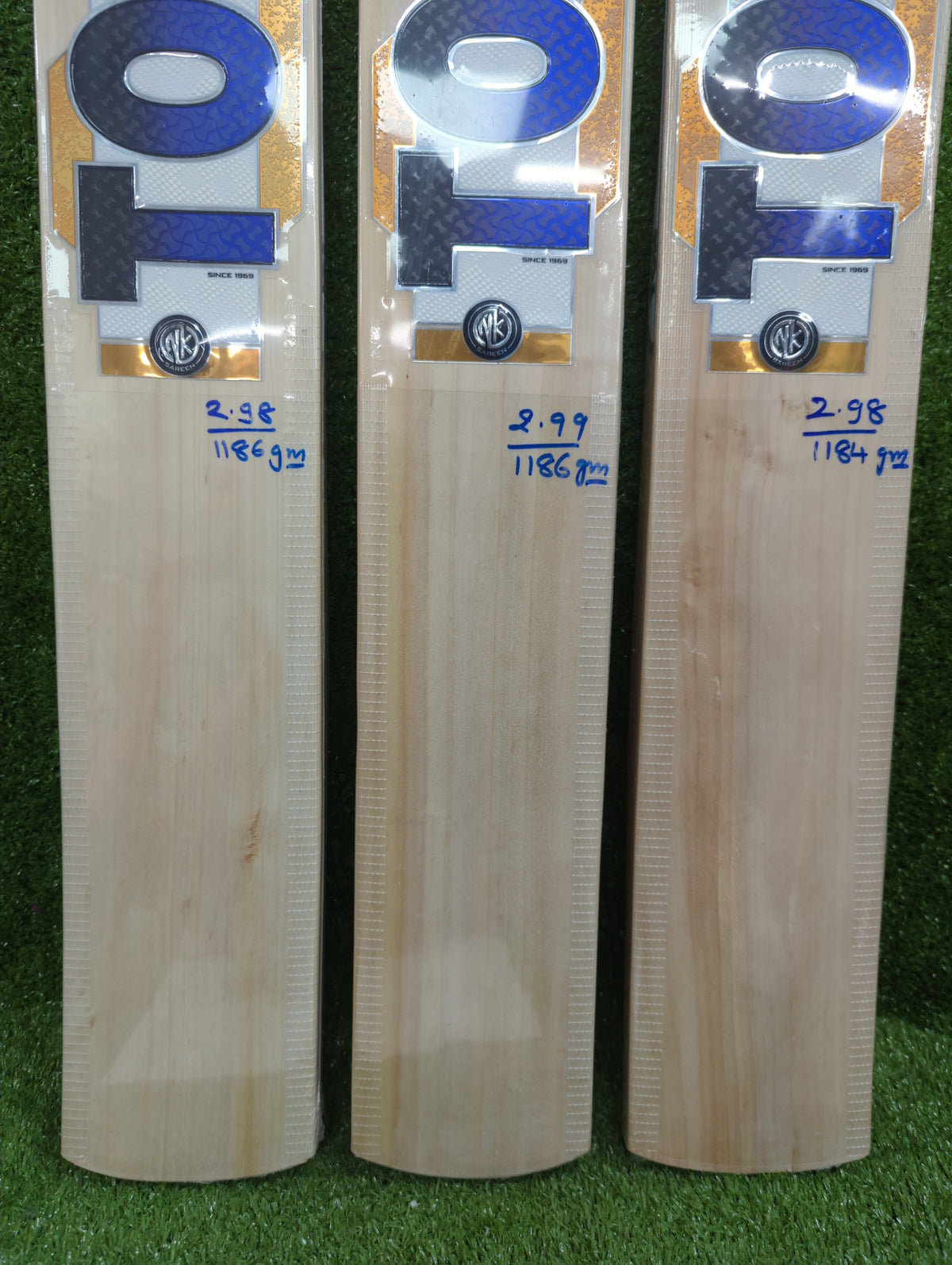 SS TON Dhoni Players Premium Kashmir Willow Cricket Bat SS