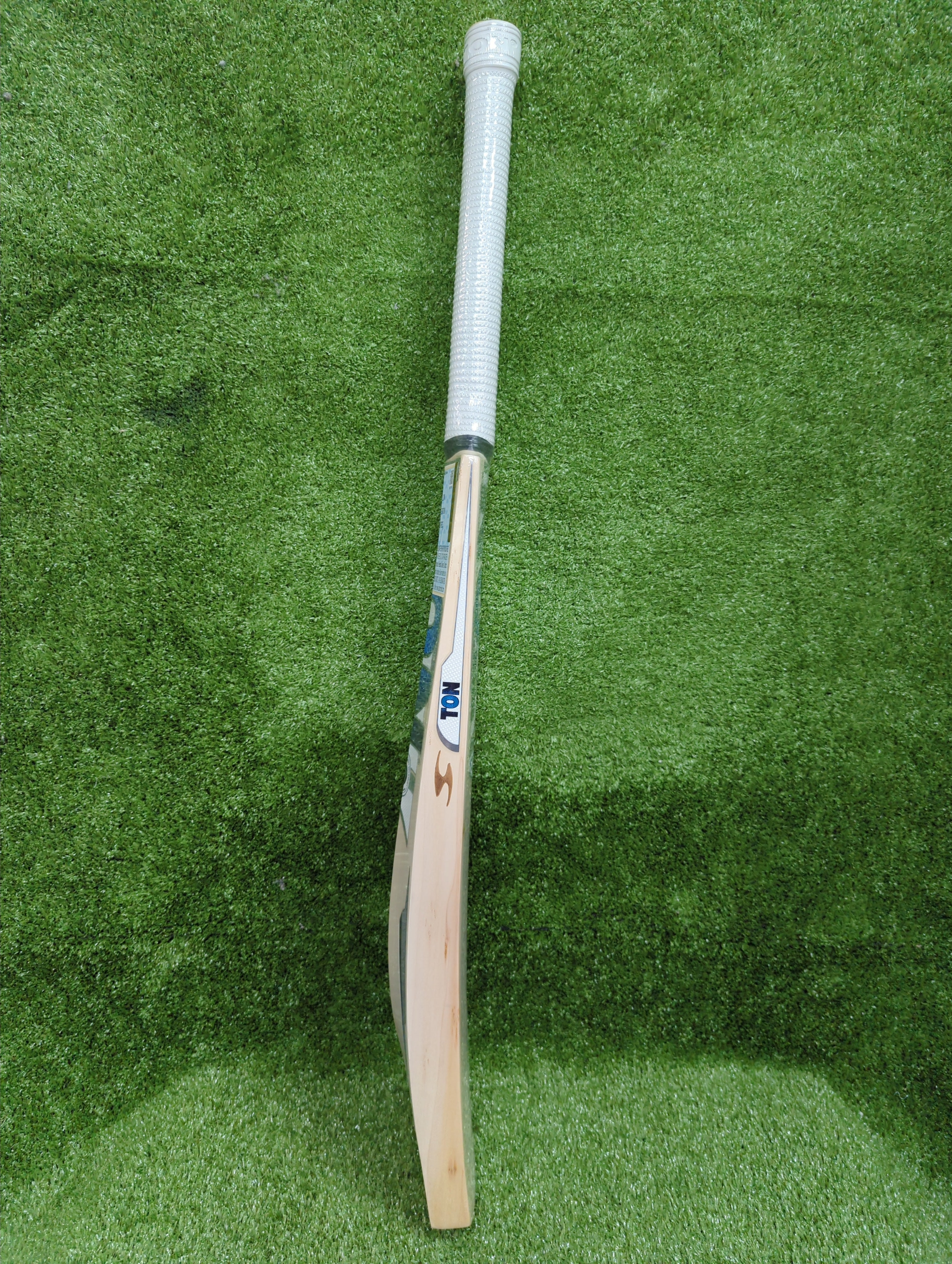 SS Ton Player Edition English Willow Cricket Bat SS