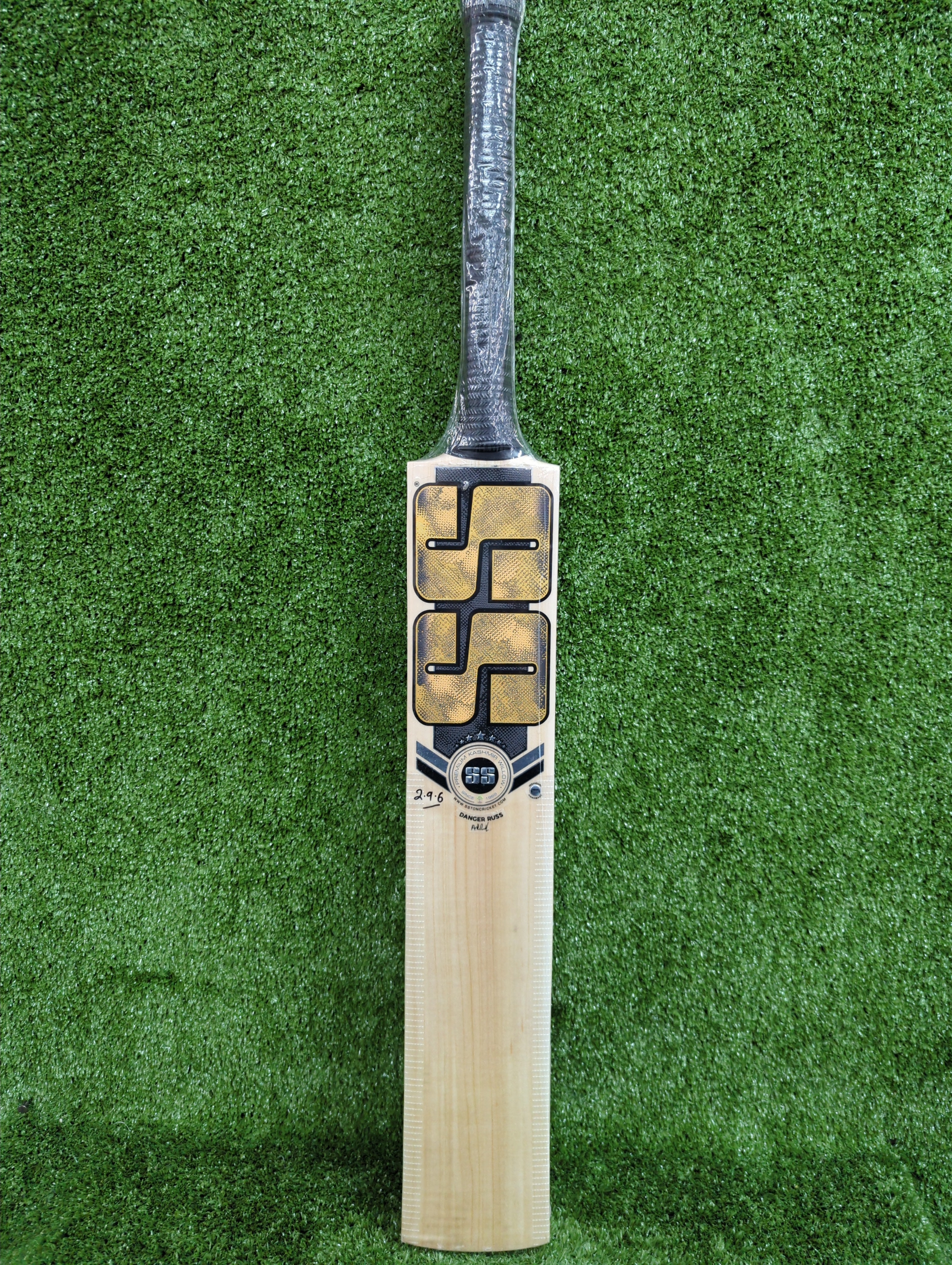 SS DRE RUSS (Andre Russell) Super Premium Kashmir Willow Cricket Bat